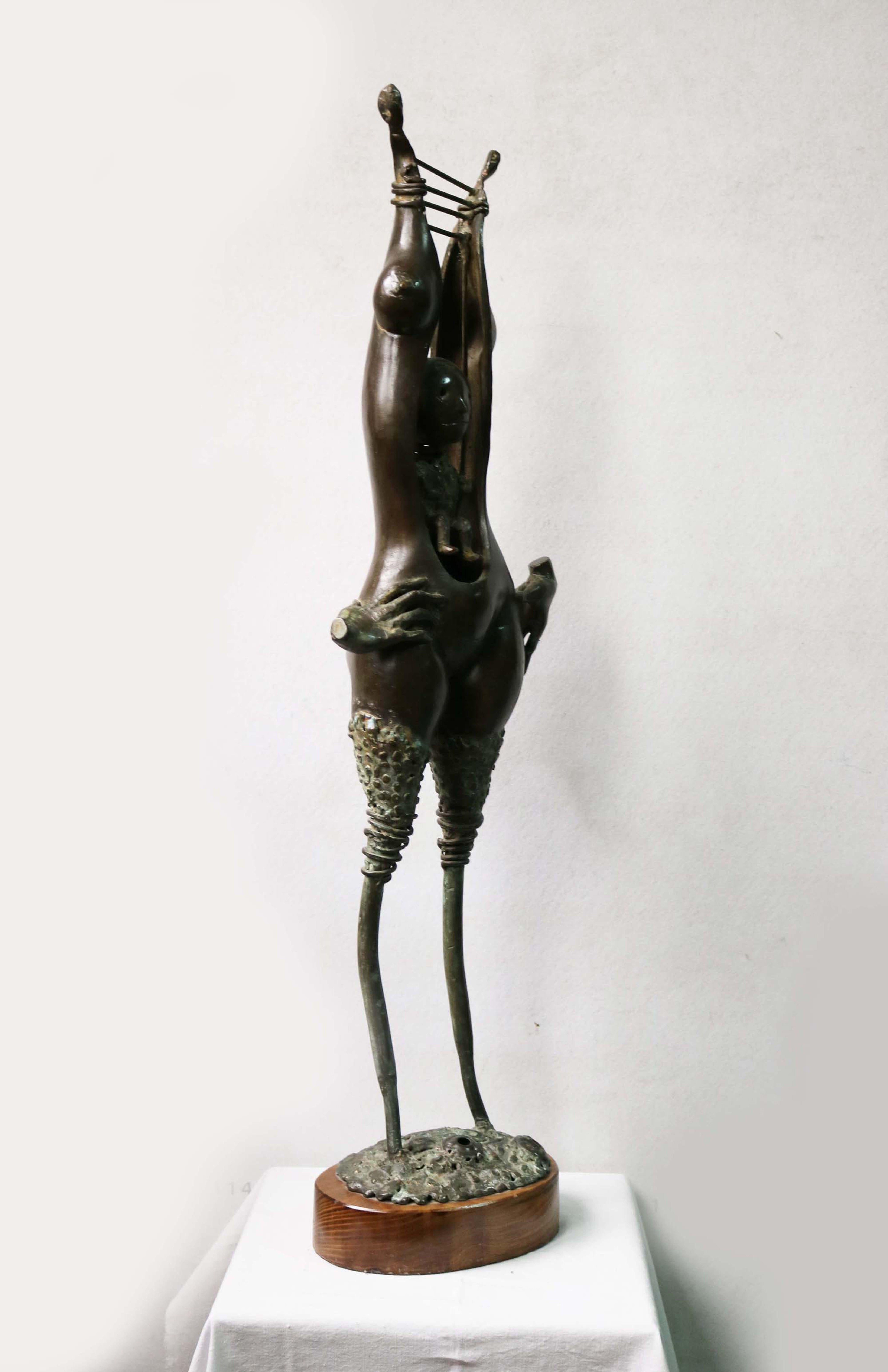  „Early Childhood“, von Arman Hambardzumyan, Bronzeskulptur im Angebot 3