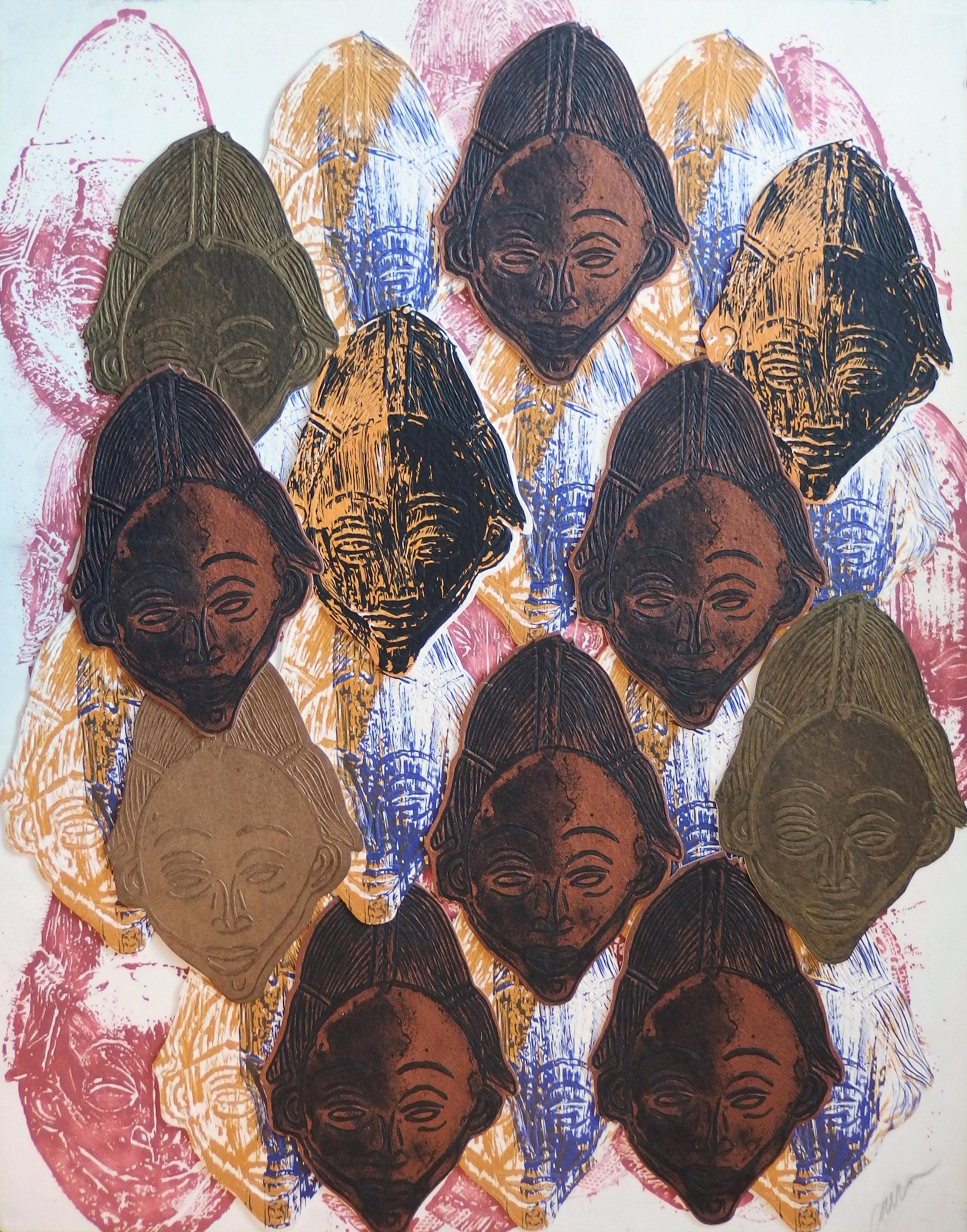 Accumulation de masques africains - Collage original signé à la main - Mixed Media Art de Arman