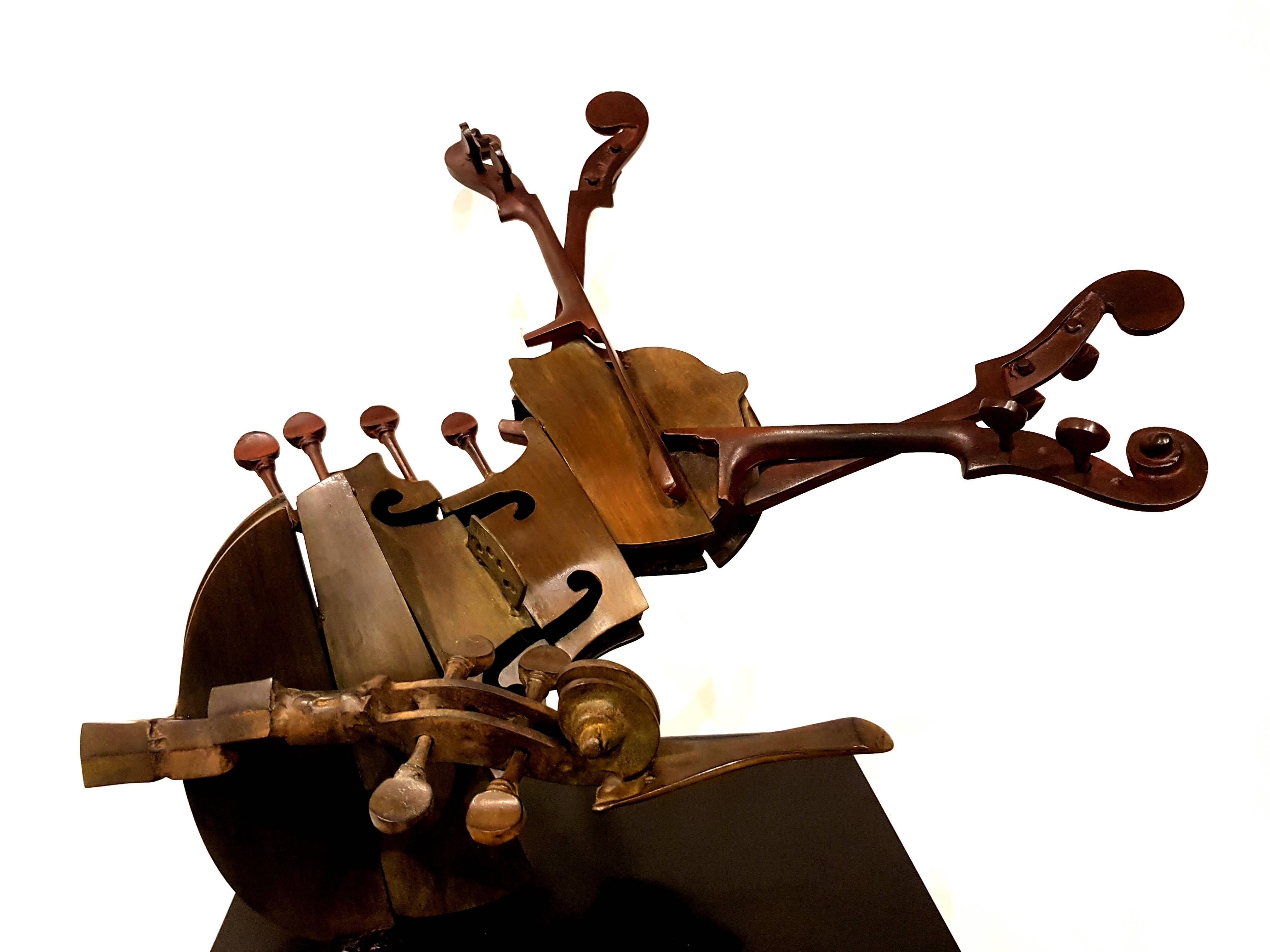 Rare sculpture de violon en bronze signée Arman en vente 5