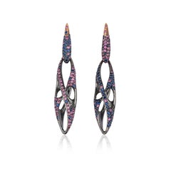Orecchini con zaffiro blu, rodolite, argento e oro di Arman Suciyan