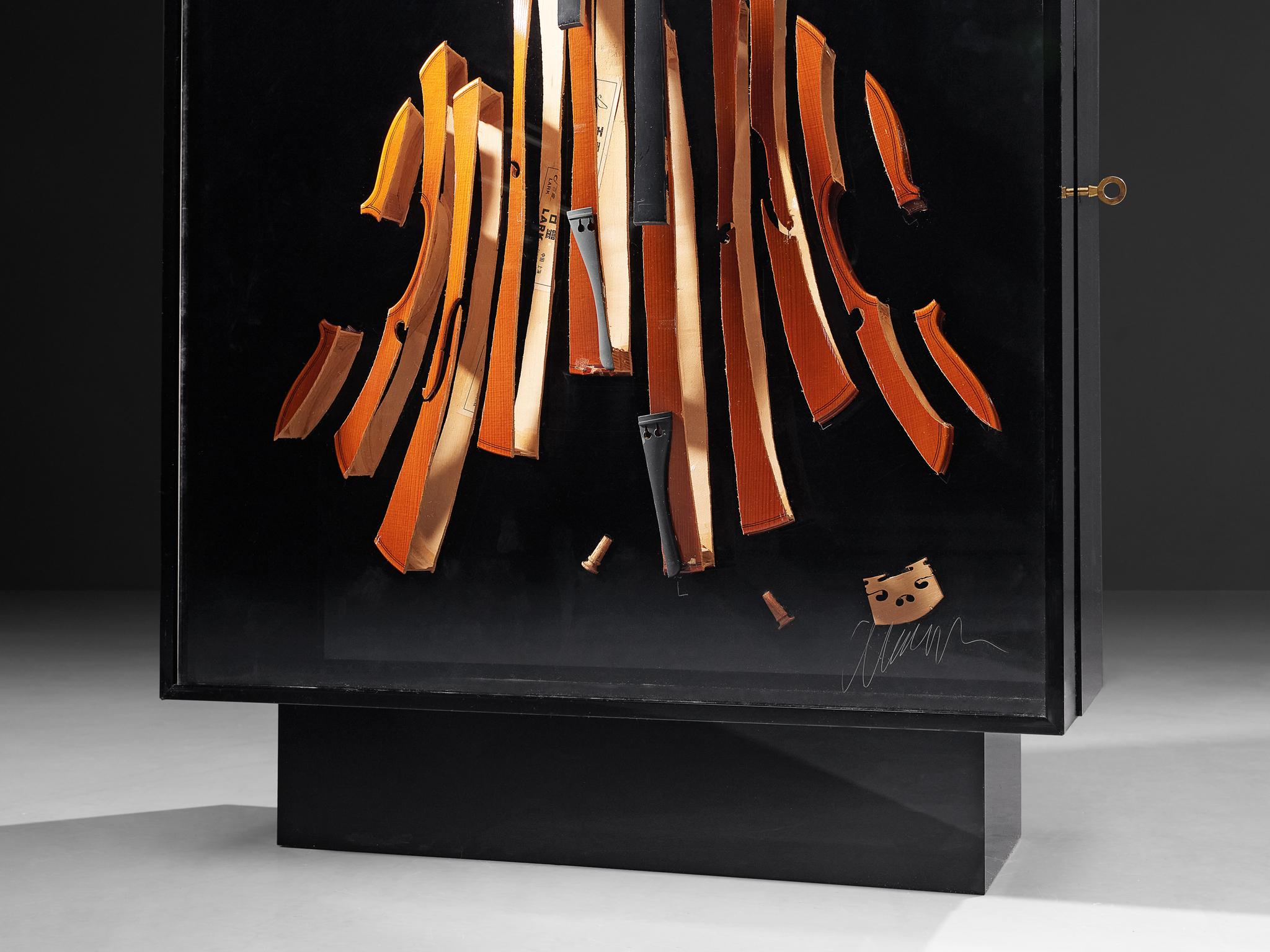 Late 20th Century Arman ‘Violon’ Cutlery Service with 116 Pieces in Artistic Cabinet  For Sale