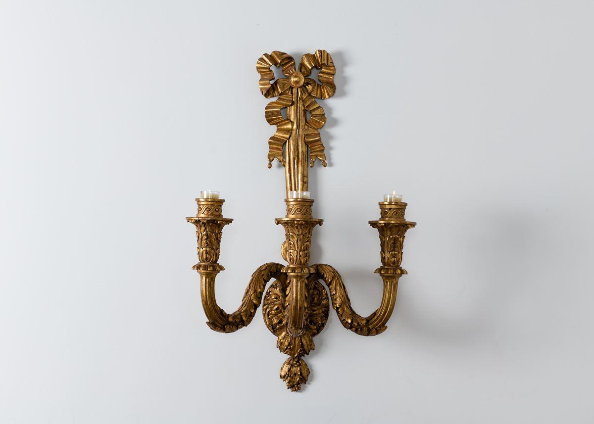 French Armand Albert Rateau, Pair of Giltwood Sconces France, circa 1920 For Sale