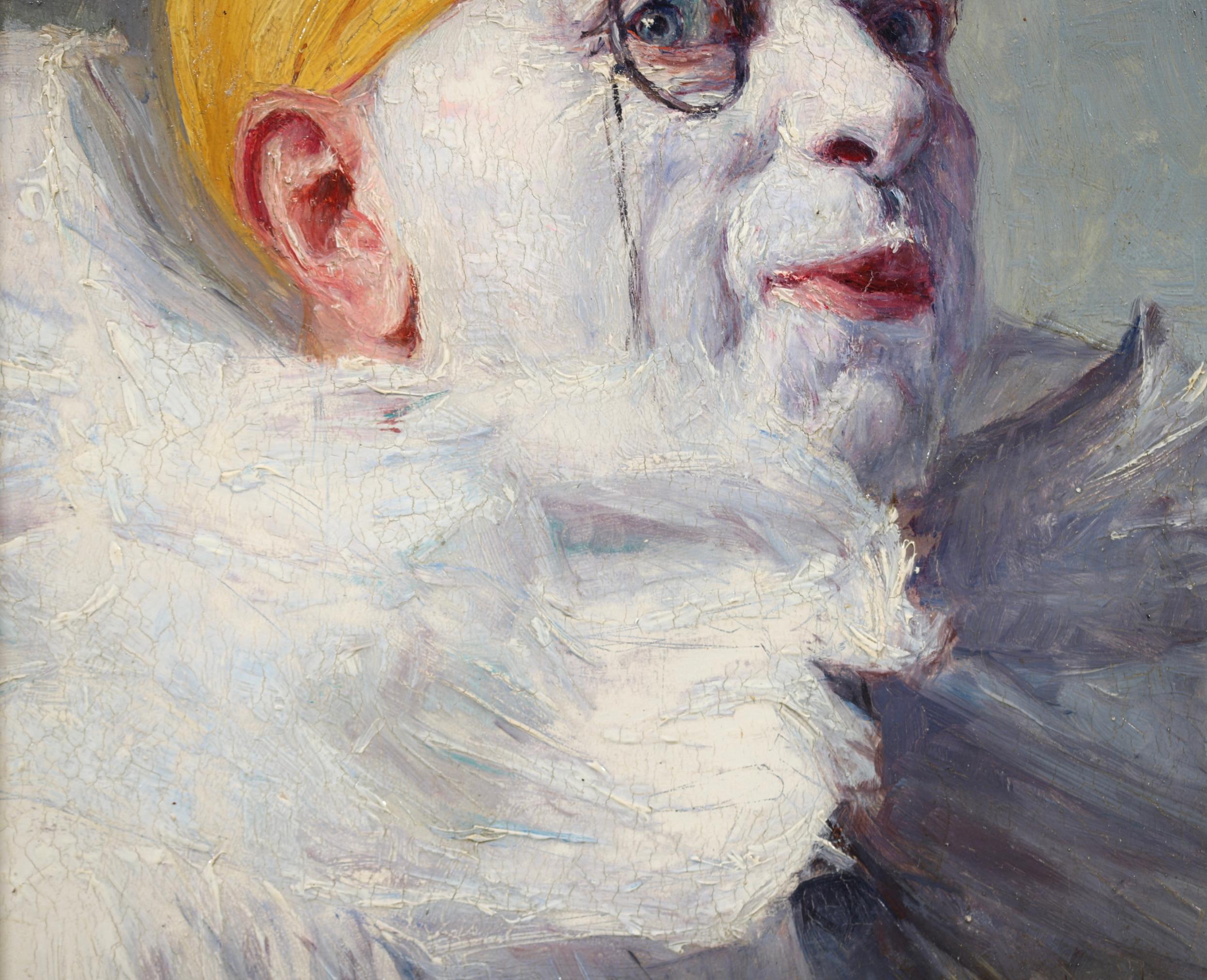 Meraviglioso olio impressionista su tavola firmato nel 1910 circa dal pittore francese Armand Francois Henrion. L'opera raffigura il ritratto di un malizioso Pierrot - un clown francese - che indossa volant bianchi, un cappello giallo e un monocolo.