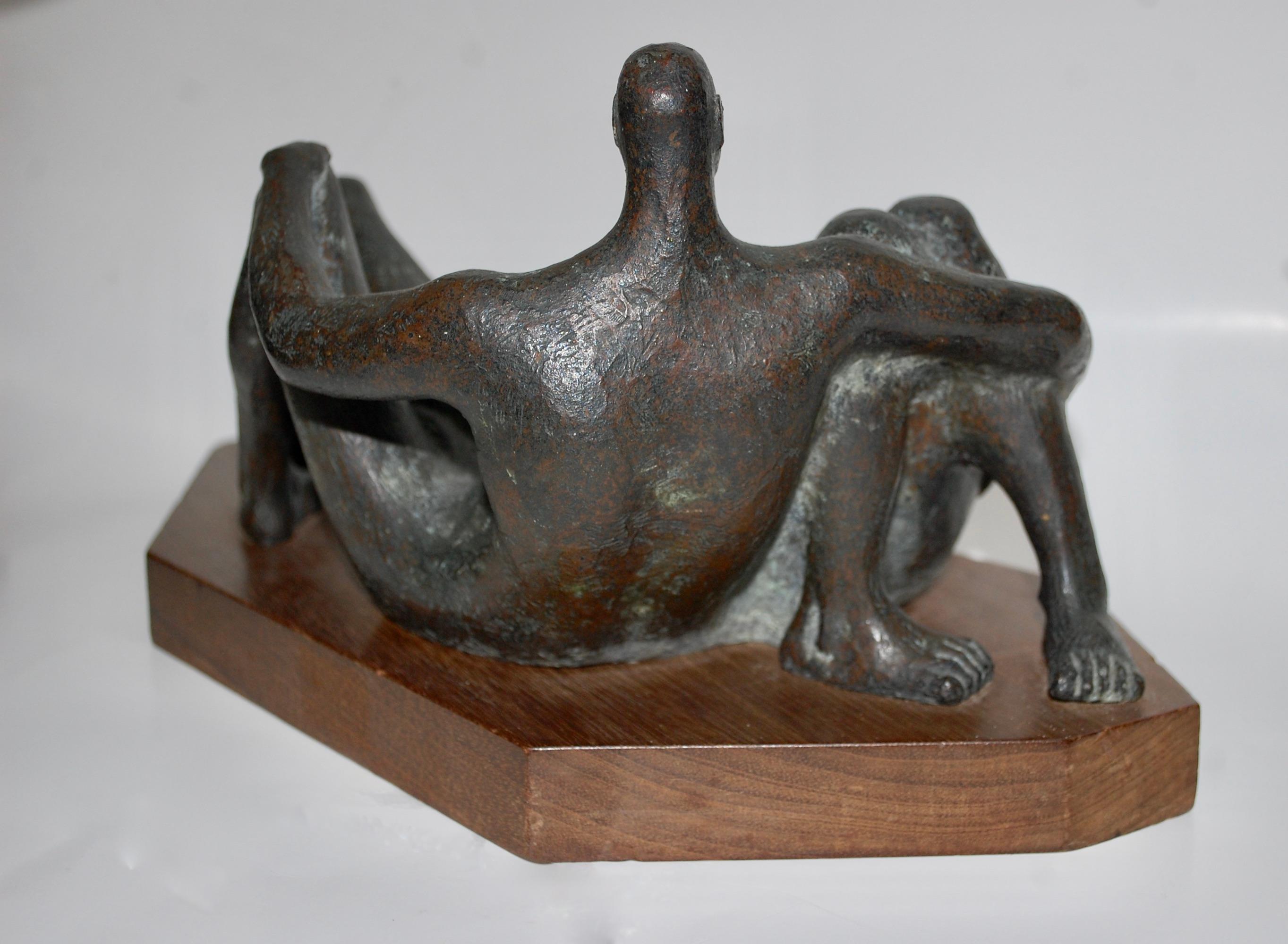 Liebespaar Bronze-Skulptur mit zwei Figuren im Angebot 1