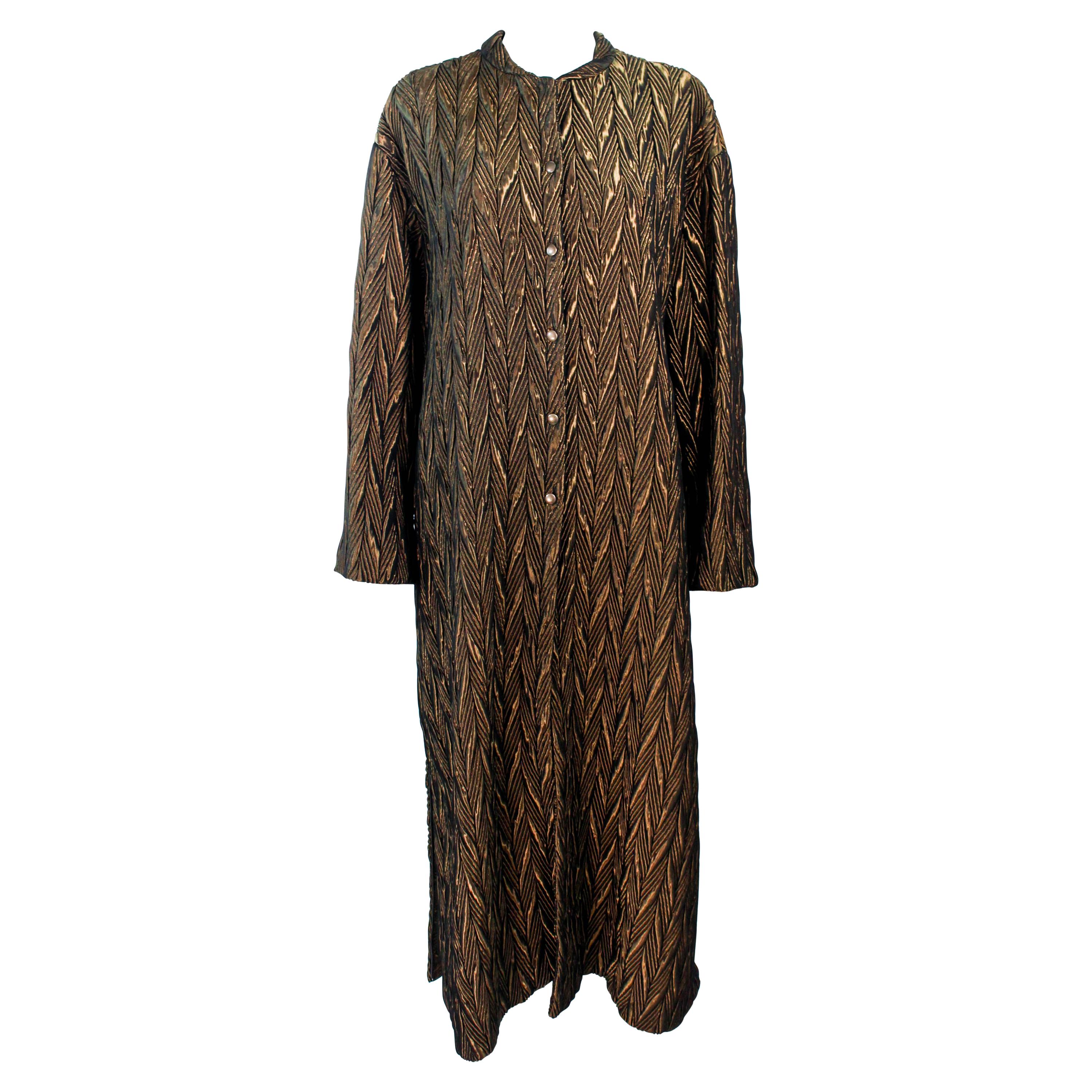 Armani, circa anni '90, Cappotto lungo trapuntato in bronzo e oliva