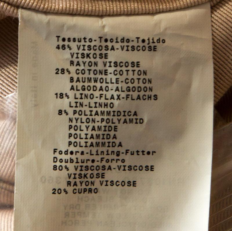 Veste Armani Collezioni en dentelle beige avec détails superposés, taille L en vente 1