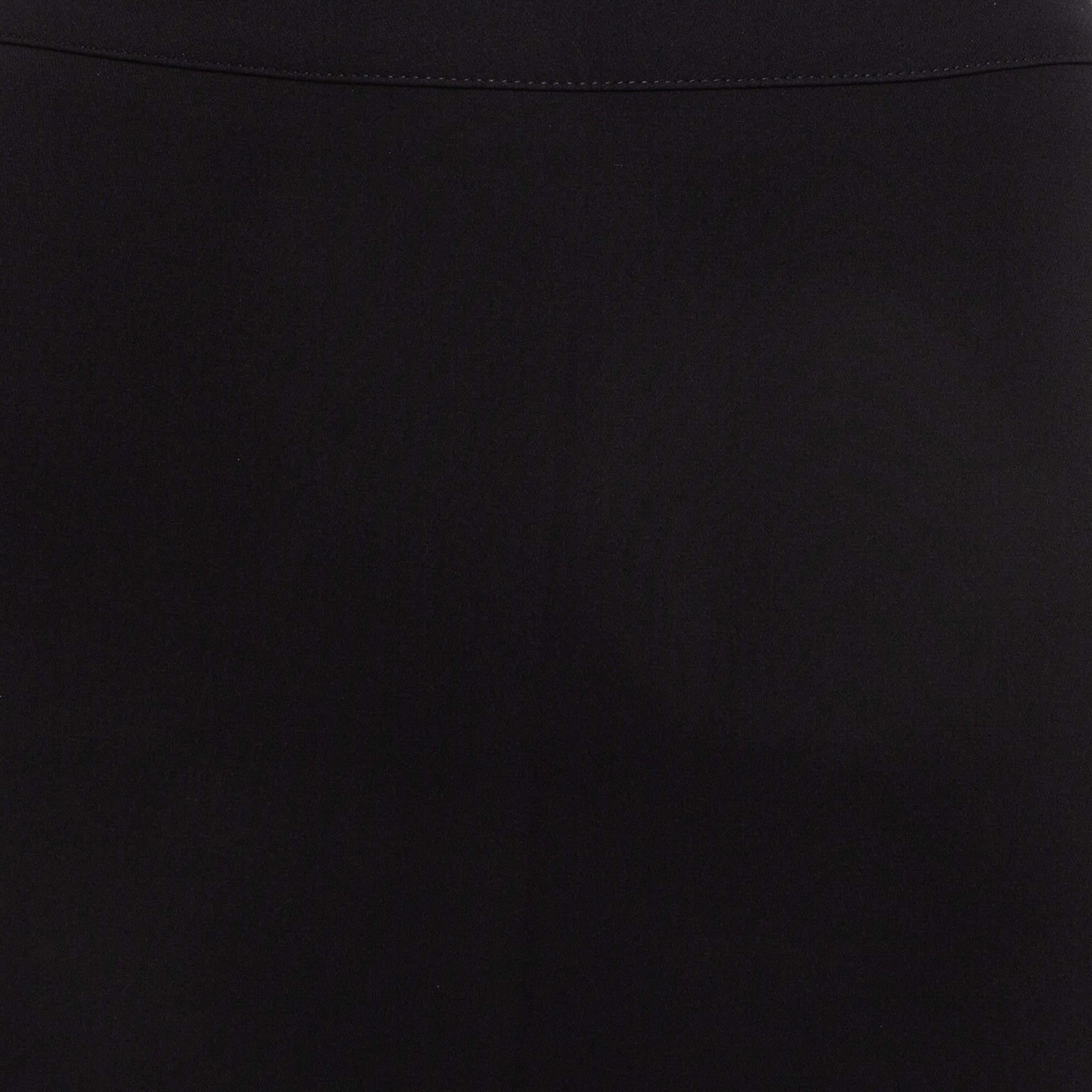 Armani Collezioni Black Silk Formal Pencil Skirt XL In Good Condition For Sale In Dubai, Al Qouz 2