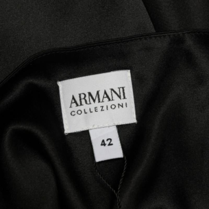 Armani Collezioni Schwarzes ärmelloses Top aus Seide und Satin M im Angebot 1
