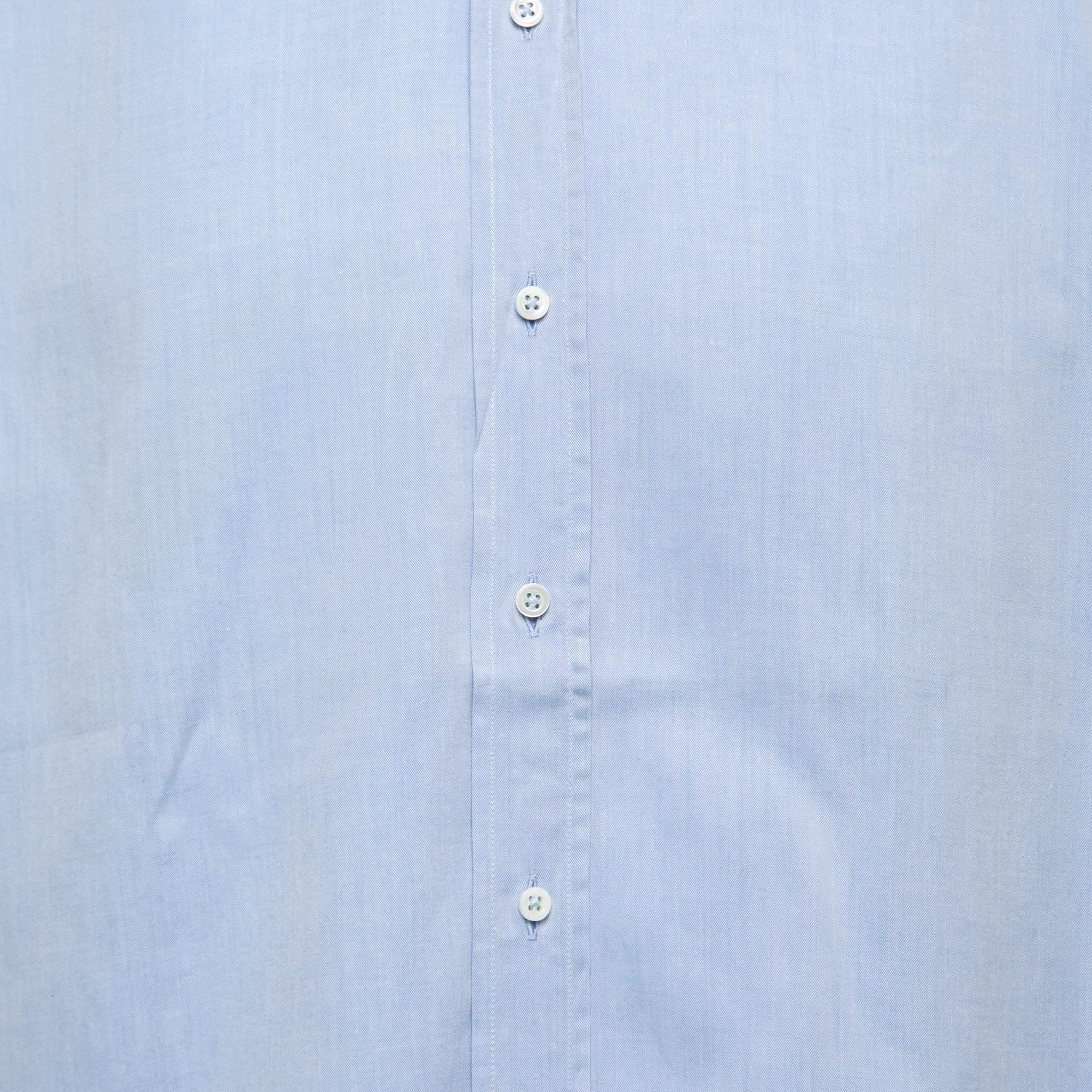 Blu Armani Collezioni Camicia a maniche intere in cotone blu M. in vendita