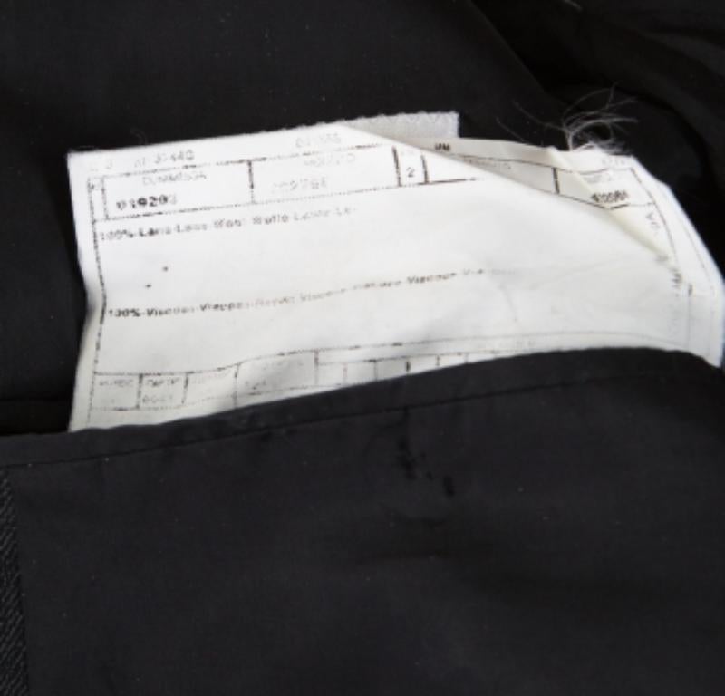 Armani Collezioni Anthrazitgrauer Blazer aus Wolle mit drei Knöpfen und Fischgrätenmuster XL Herren im Angebot
