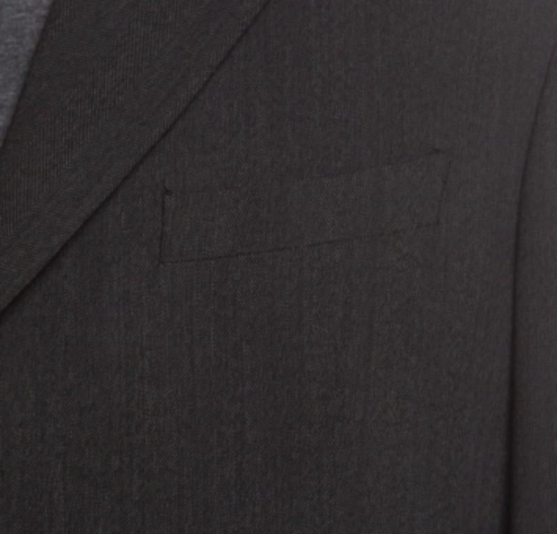 Armani Collezioni Anthrazitgrauer Blazer aus Wolle mit drei Knöpfen und Fischgrätenmuster XL im Angebot 1