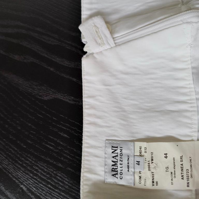 Armani Collezioni – Gonna tubino bianca in cotone, vita alta, IT 44 en venta 2