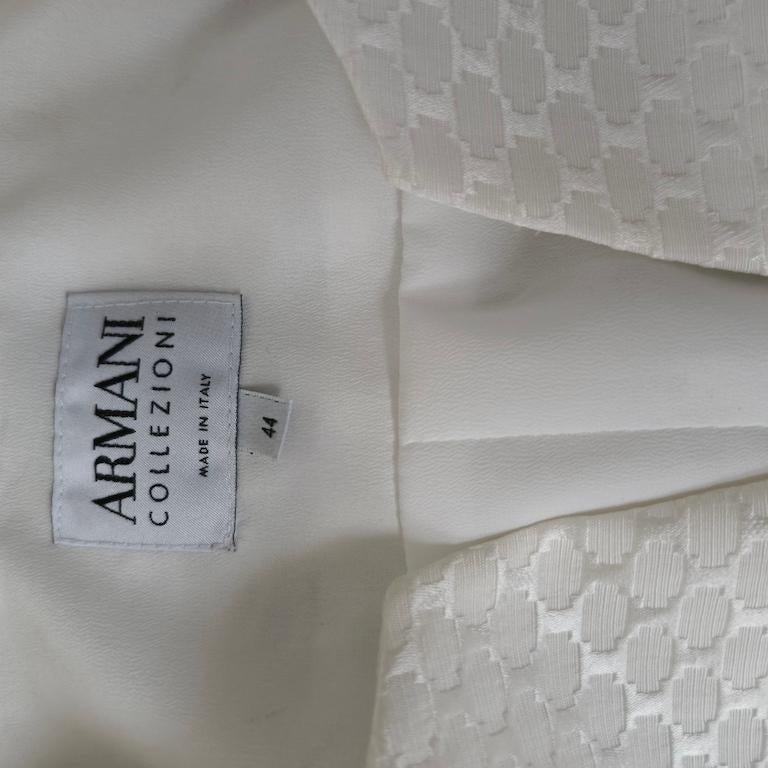 Armani Collezioni Ivory Viscose-Blend Brocade Skirt Suit – IT 44 (US 10) in vendita 5
