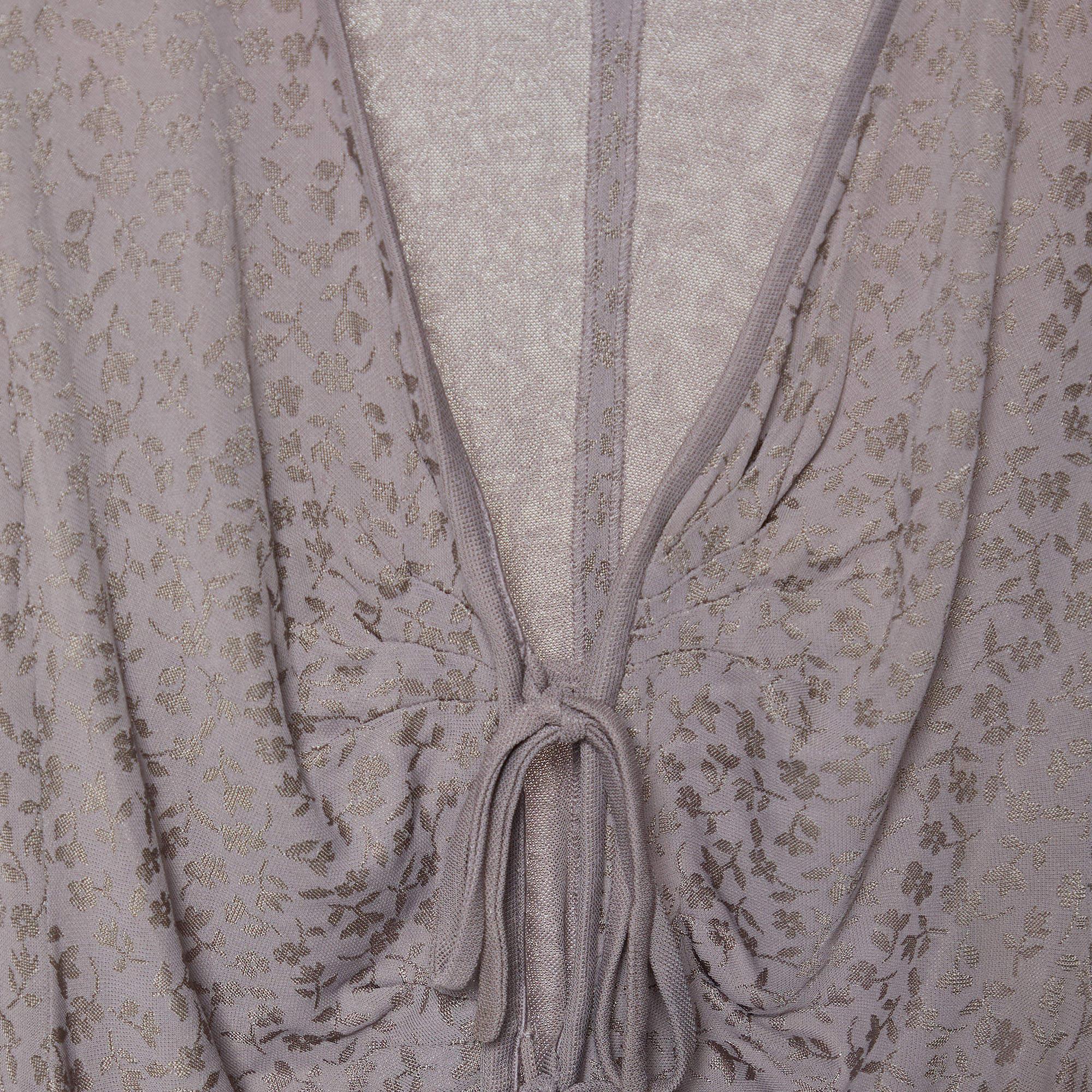 Armani Collezioni Light Lavender Floral Jacquard Knit Tie Front Shrug L In Excellent Condition For Sale In Dubai, Al Qouz 2