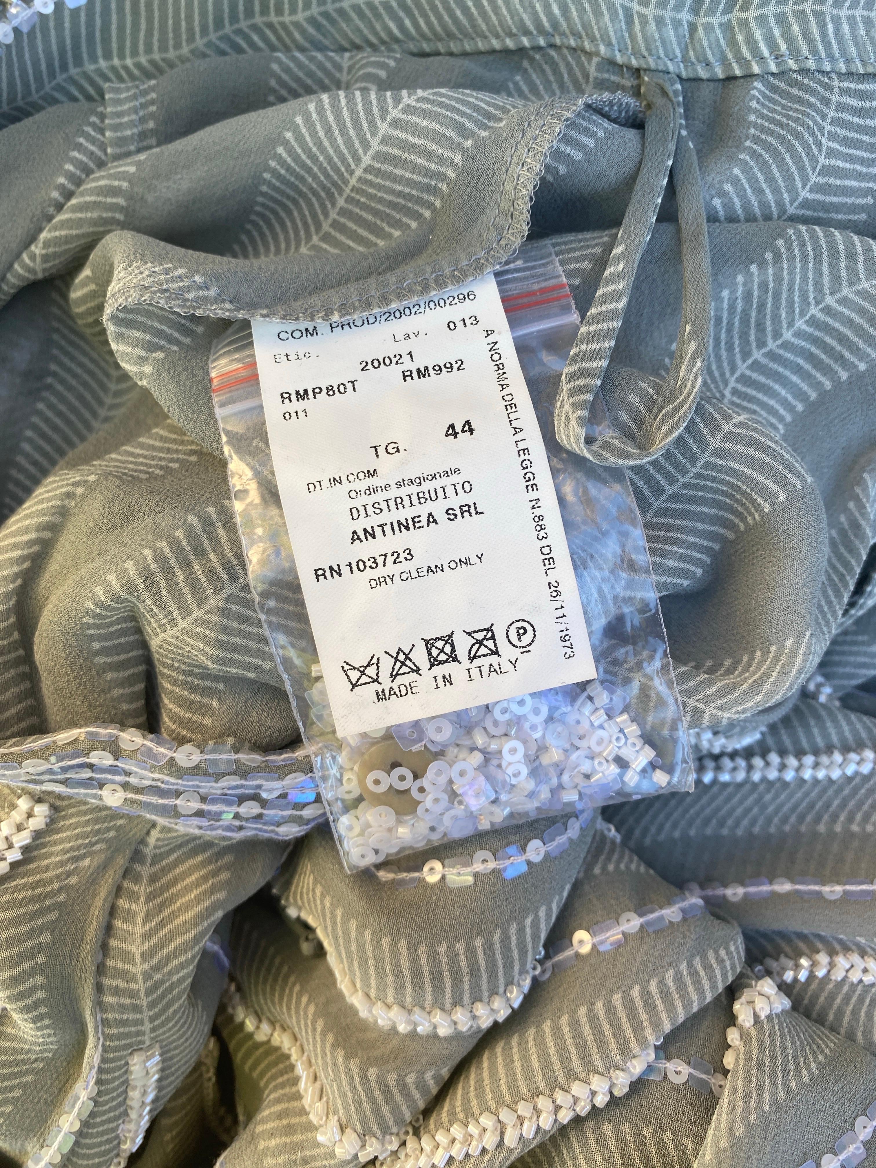 Armani Collezioni NWT Pantaloni a righe argento con perline e top in maglia lurex taglia 8 in vendita 9