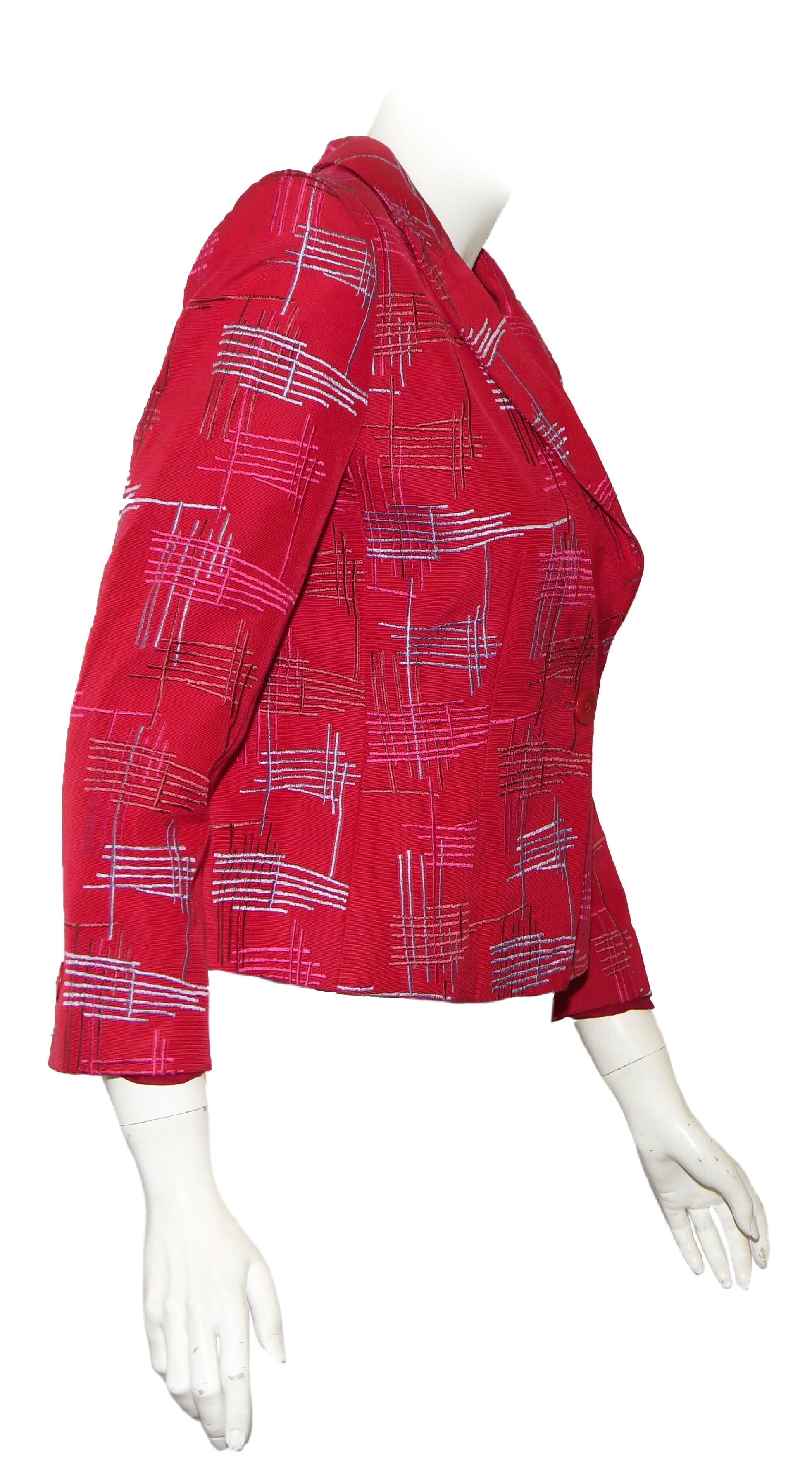 Women's Armani Collezioni Red Cropped Grosgrain Embroidered Multicolor Jacket Size 8 US For Sale