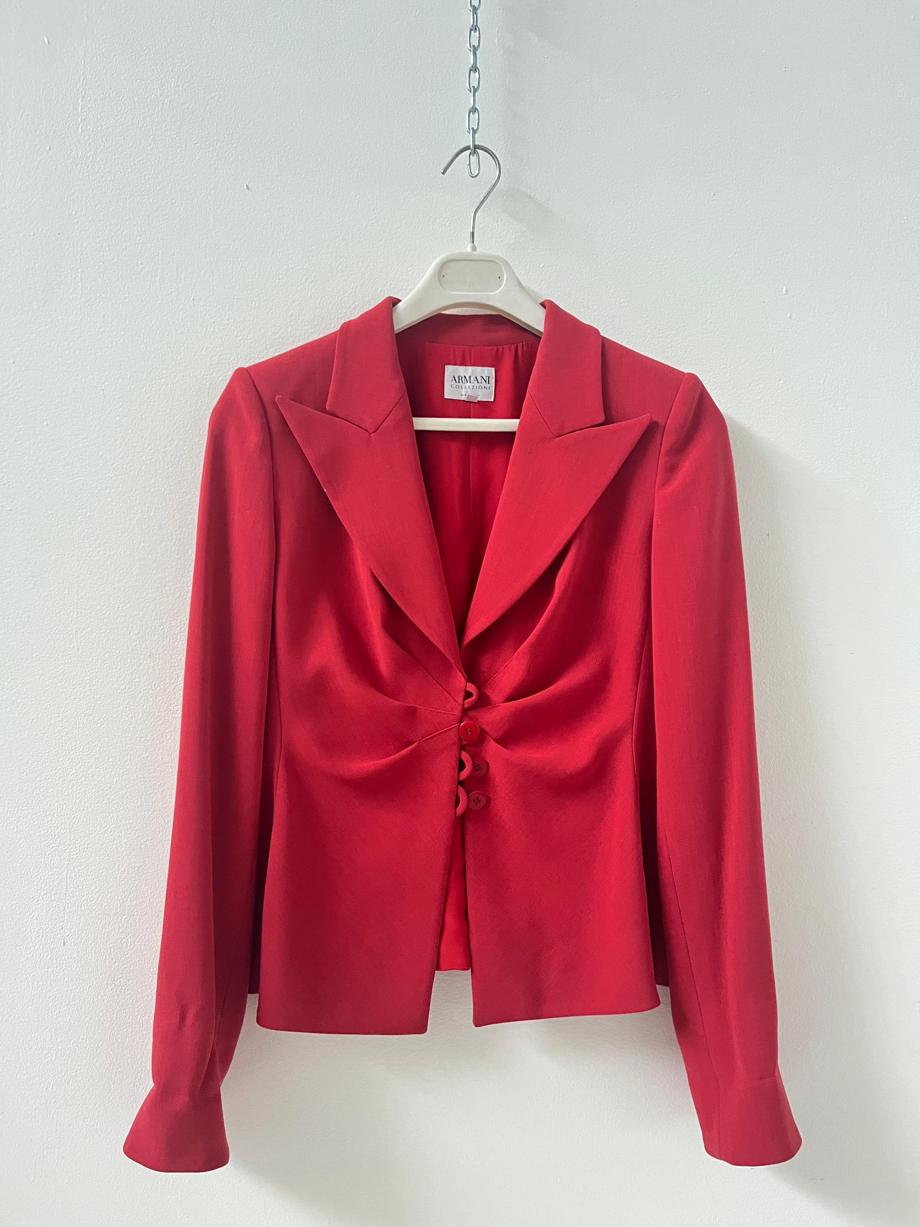 Armani Collezioni Red Semi-Wool Tailored Blazer - No import duty! In condizioni buone in vendita a Milano, IT