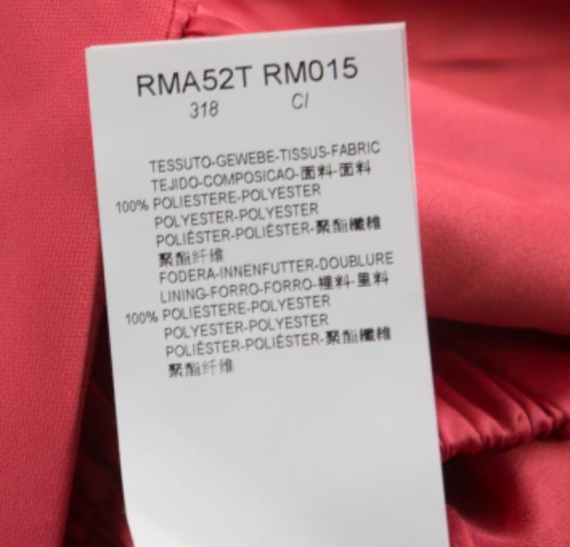 Armani Collezioni Salamandra Vestido de noche de crepé plisado con lazo y un hombro M en Bueno estado para la venta en Dubai, Al Qouz 2