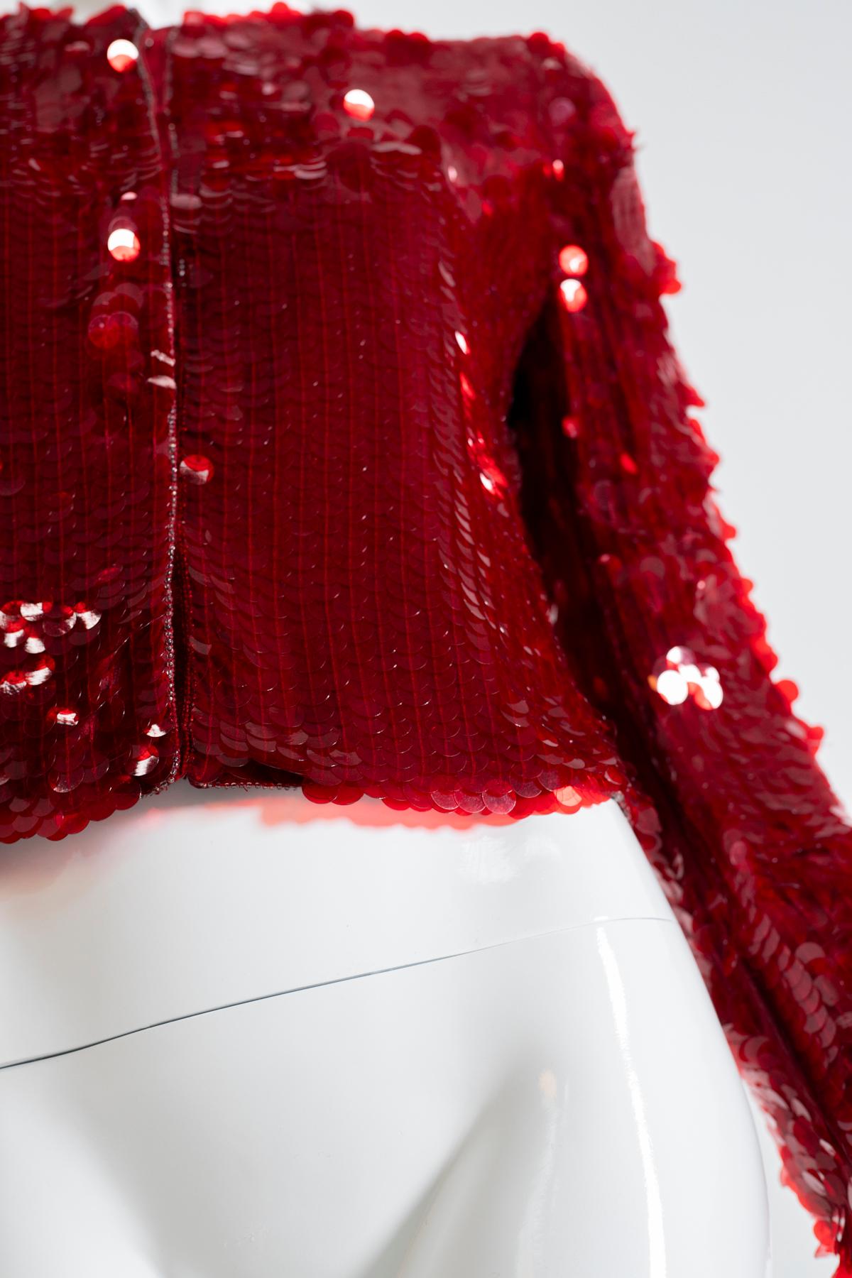 Armani Egozentrischer Blazer aus roter Seide und Pailletten  im Zustand „Gut“ im Angebot in Milano, IT