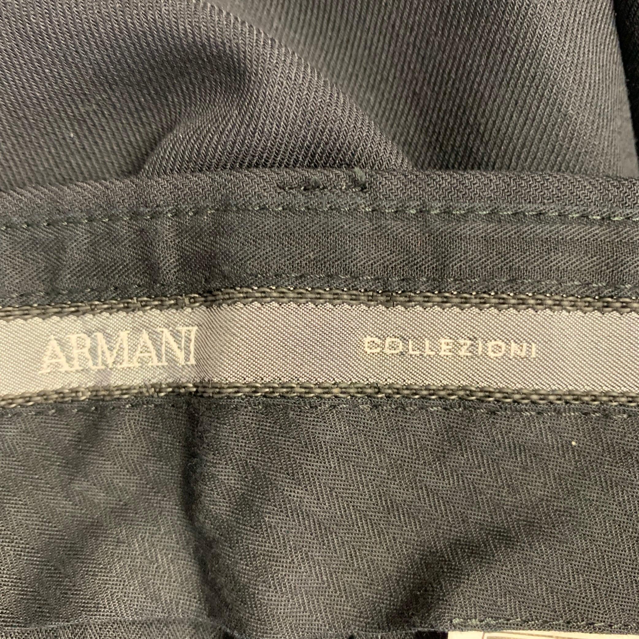 ARMANI COLLEZIONI Size 32 Black Flat Front Dress Pants In Excellent Condition For Sale In San Francisco, CA