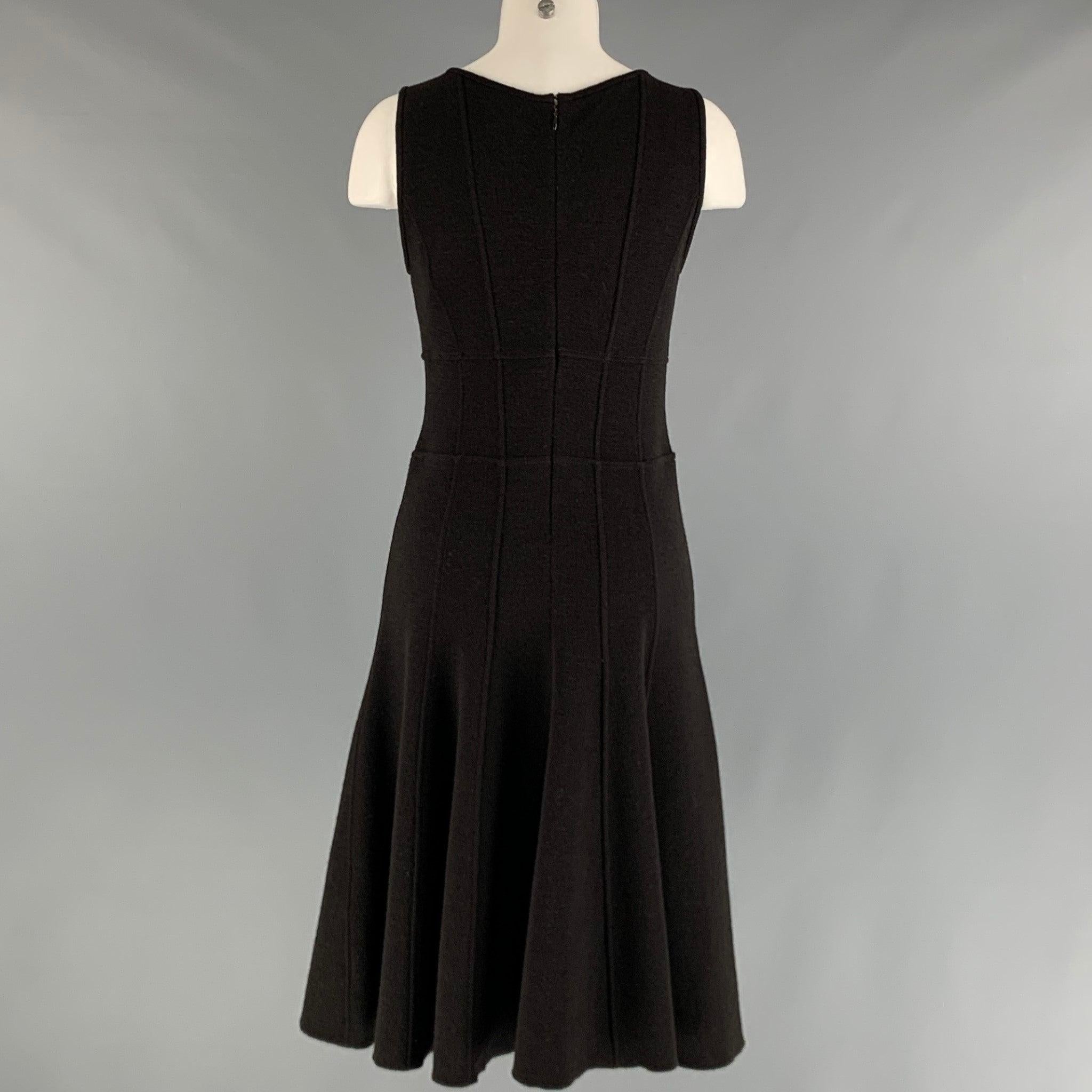 ARMANI COLLEZIONI Size 4 Black Wool Sleeveless Dress In Good Condition For Sale In San Francisco, CA