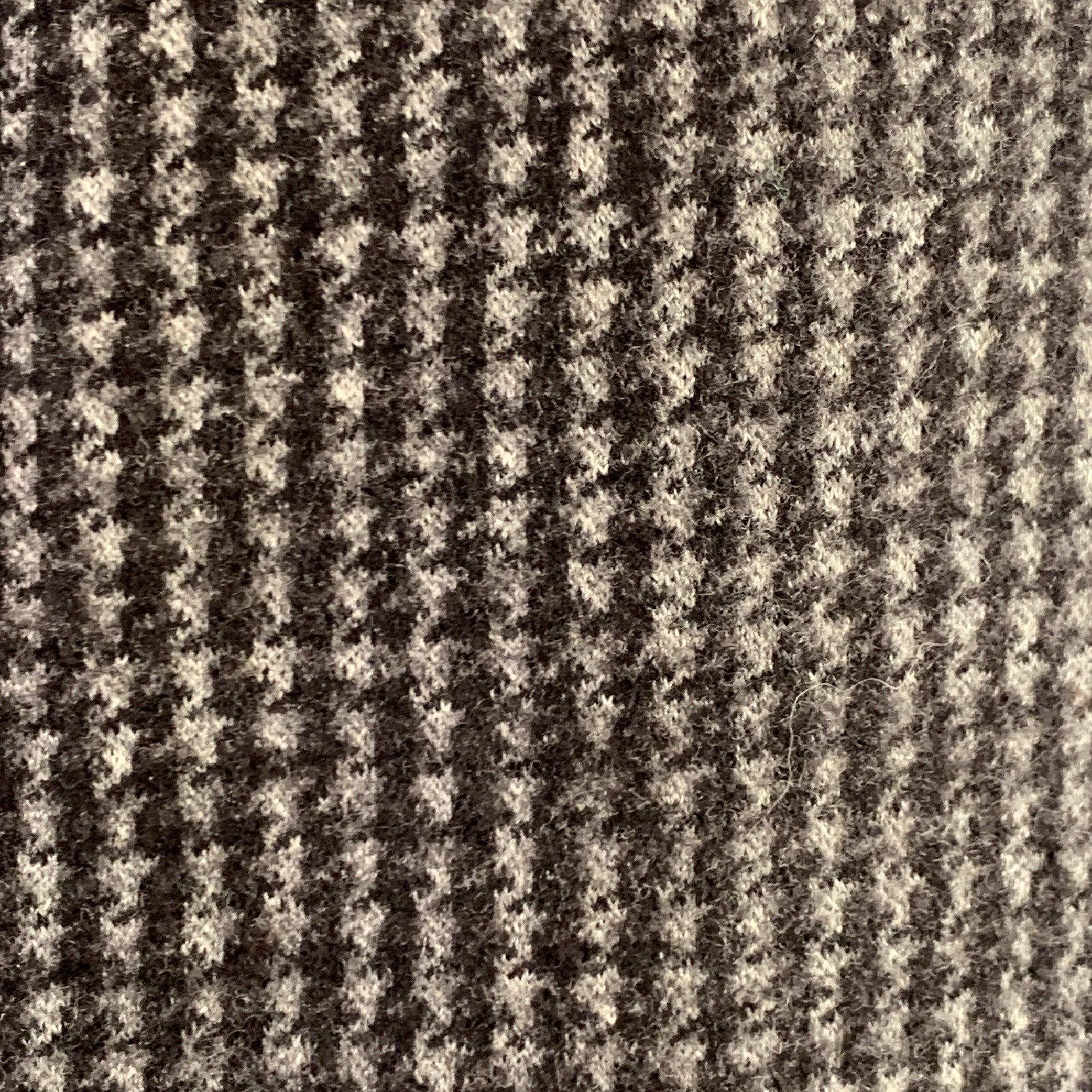ARMANI COLLEZIONI sport coat
in a grey and charcoal grey wool blend featuring a checkered pattern, notch lapel, ventless back, and double button closure. Excellent Pre-Owned Condition. 

Marked:   size not marked, tags partially removed.