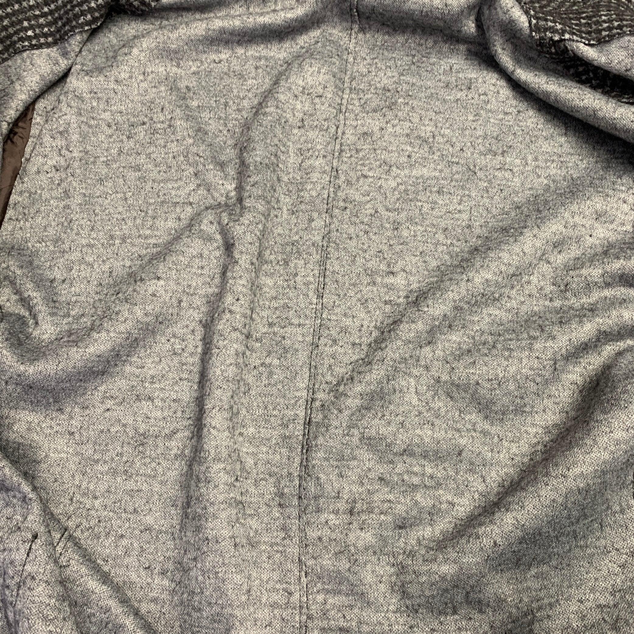 ARMANI COLLEZIONI Size 40 Grey Charcoal Checkered Wool Blend Sport Coat For Sale 2