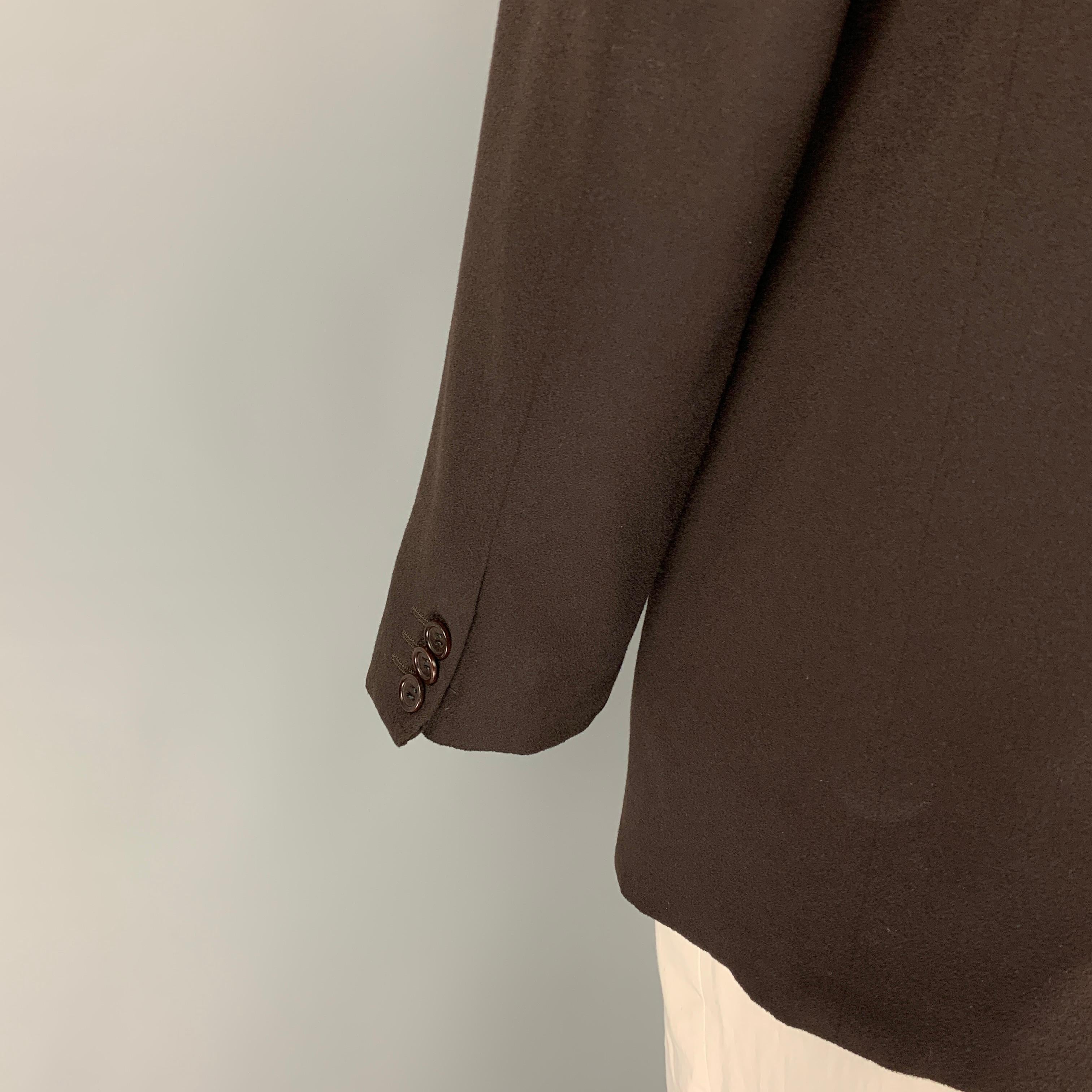 ARMANI COLLEZIONI Size 44 Long Brown Cashmere Notch Lapel Sport Coat In Good Condition In San Francisco, CA