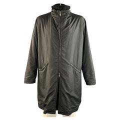 Manteau ARMANI COLLEZIONI, taille 46, noir, en mélange de polyester