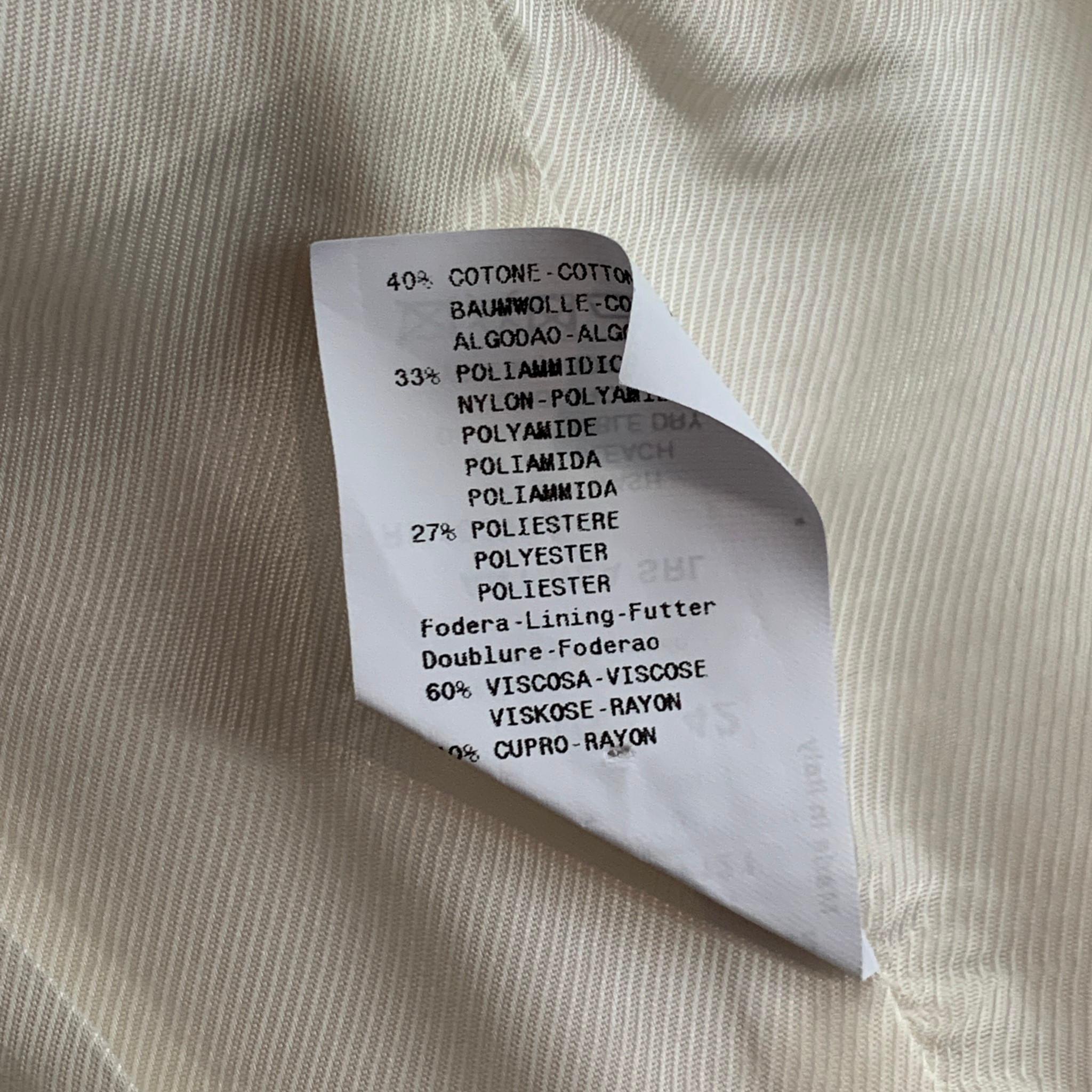 De las mujeres ARMANI COLLEZIONI Chaqueta abotonada de seda / viscosa seersucker crema talla 6