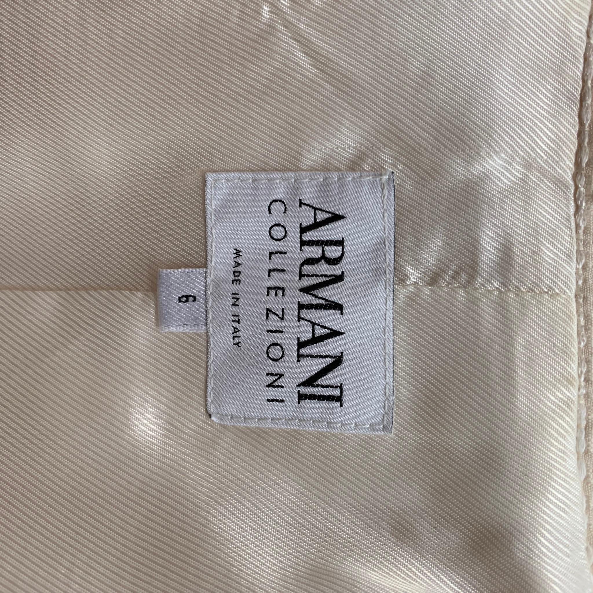 ARMANI COLLEZIONI Chaqueta abotonada de seda / viscosa seersucker crema talla 6 1
