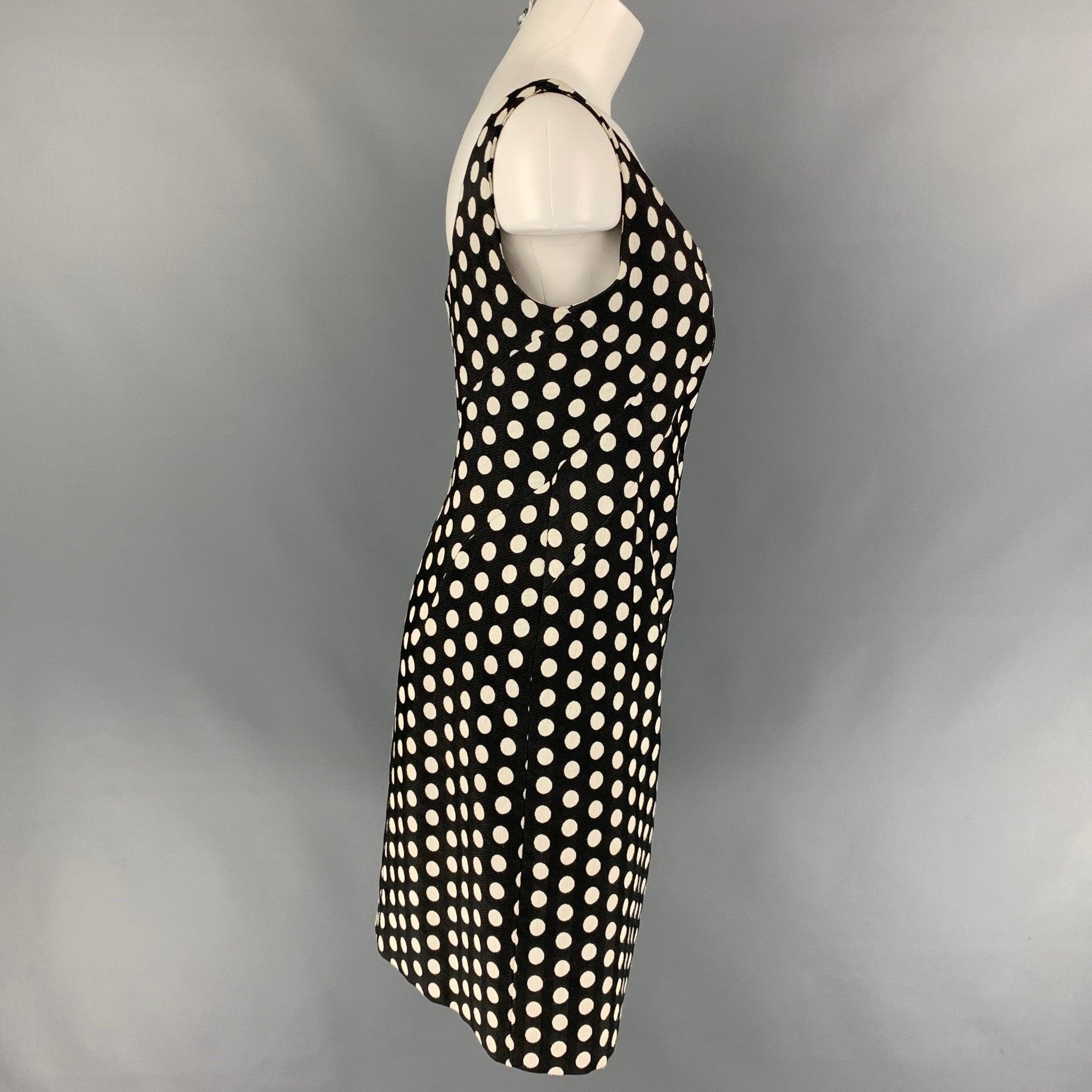ARMANI COLLEZIONI Size 8 Black & White Polka Dot Sheath Dress In Good Condition For Sale In San Francisco, CA