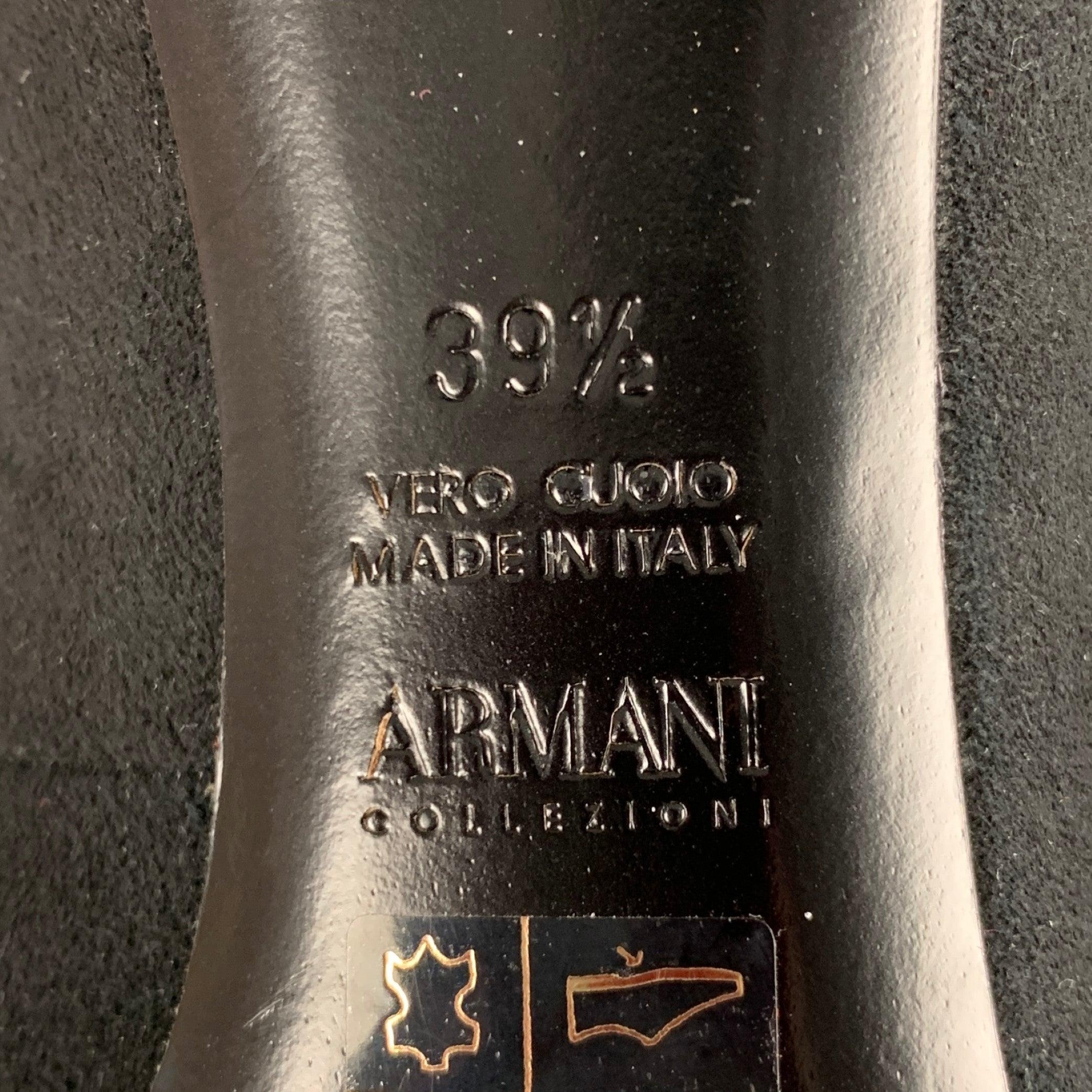 ARMANI COLLEZIONI Size 9.5 Black Suede Patent Leather Classic Pumps For Sale 4