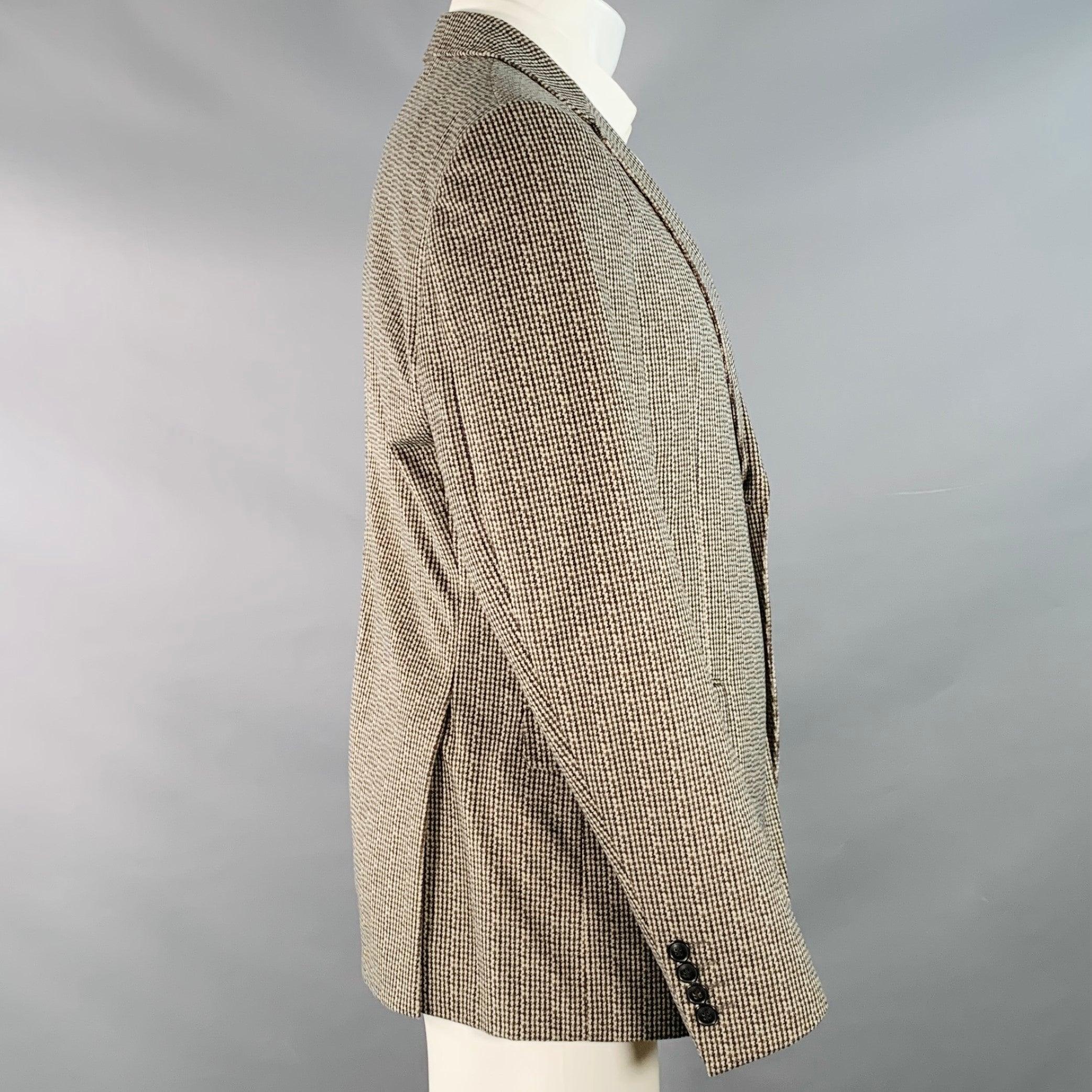 ARMANI COLLEZIONI Size M Black Cream Houndstooth Velvet Sport Coat In Excellent Condition For Sale In San Francisco, CA