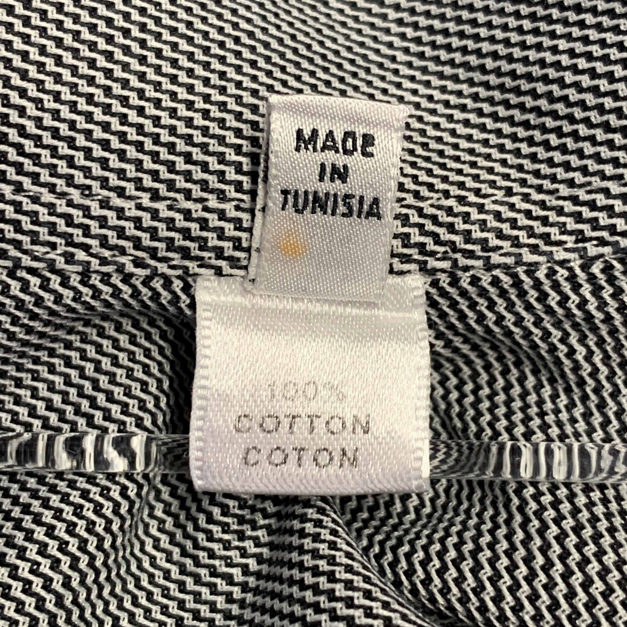 ARMANI COLLEZIONI Size XL Black White Cotton Zig Zag Long Sleeve Shirt For Sale 1