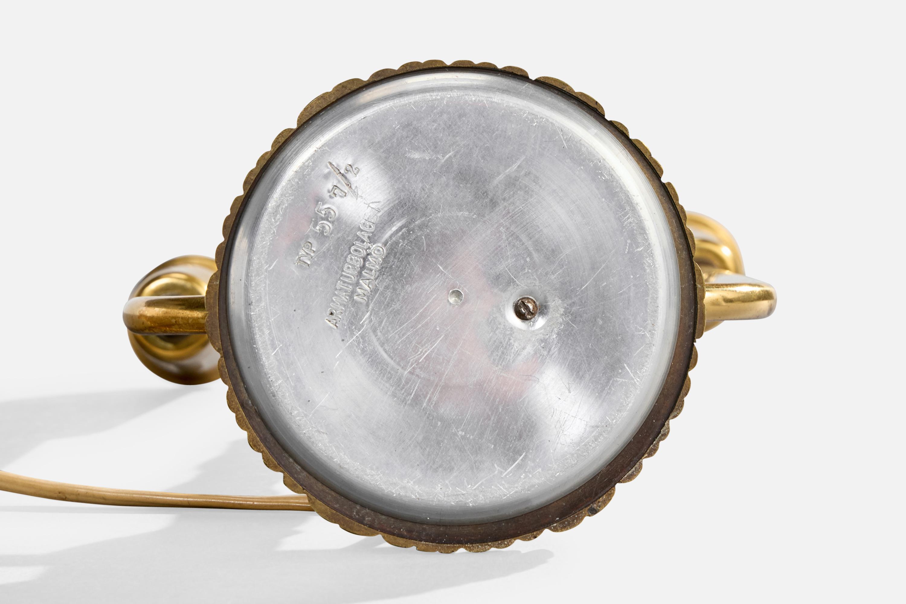 Armaturbolaget Malmö, lampe de table, laiton, tissu, Suède, années 1940 en vente 3