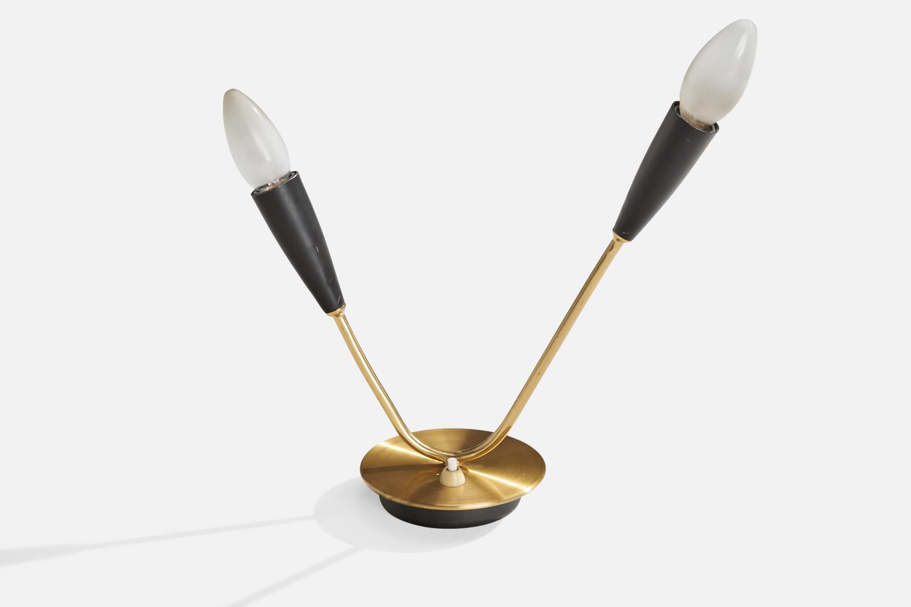 Scandinave moderne Armaturhantverk Göteborg, lampe de table, laiton, métal, Suède, années 1950 en vente