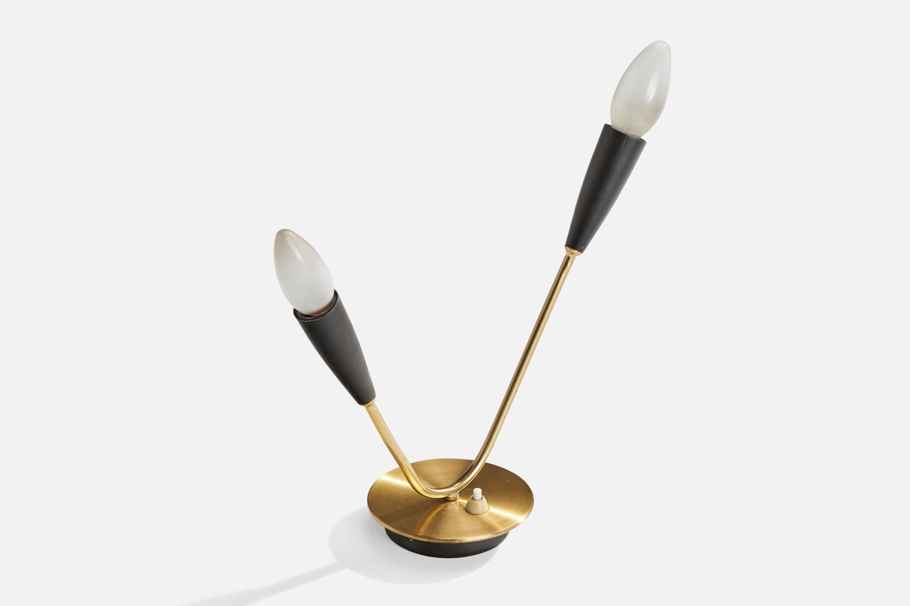 Suédois Armaturhantverk Göteborg, lampe de table, laiton, métal, Suède, années 1950 en vente