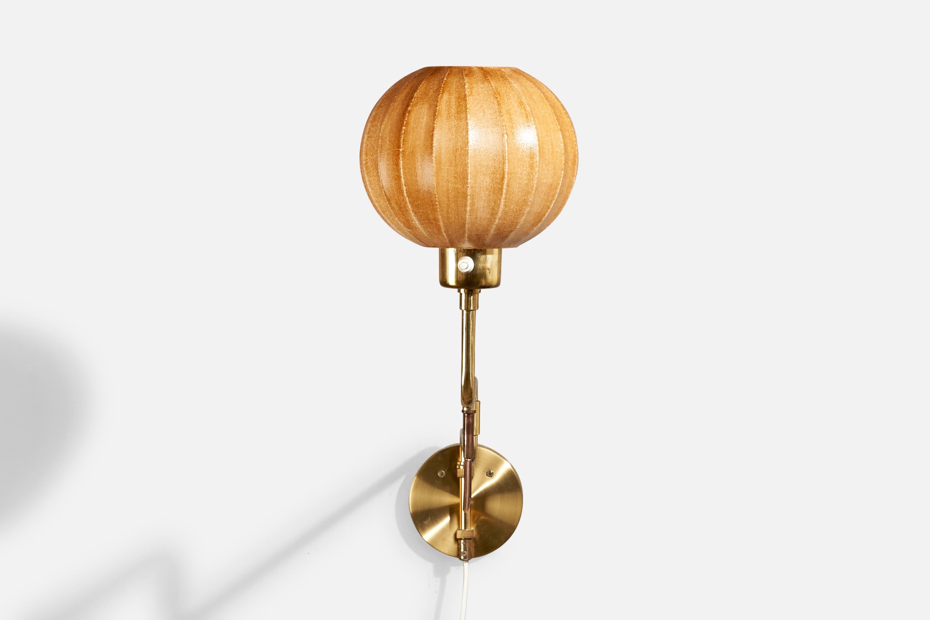 Armaturhantverk Tibro, Wandleuchte, Messing, Baumwolle, Schweden, 1970er Jahre (Schwedisch) im Angebot