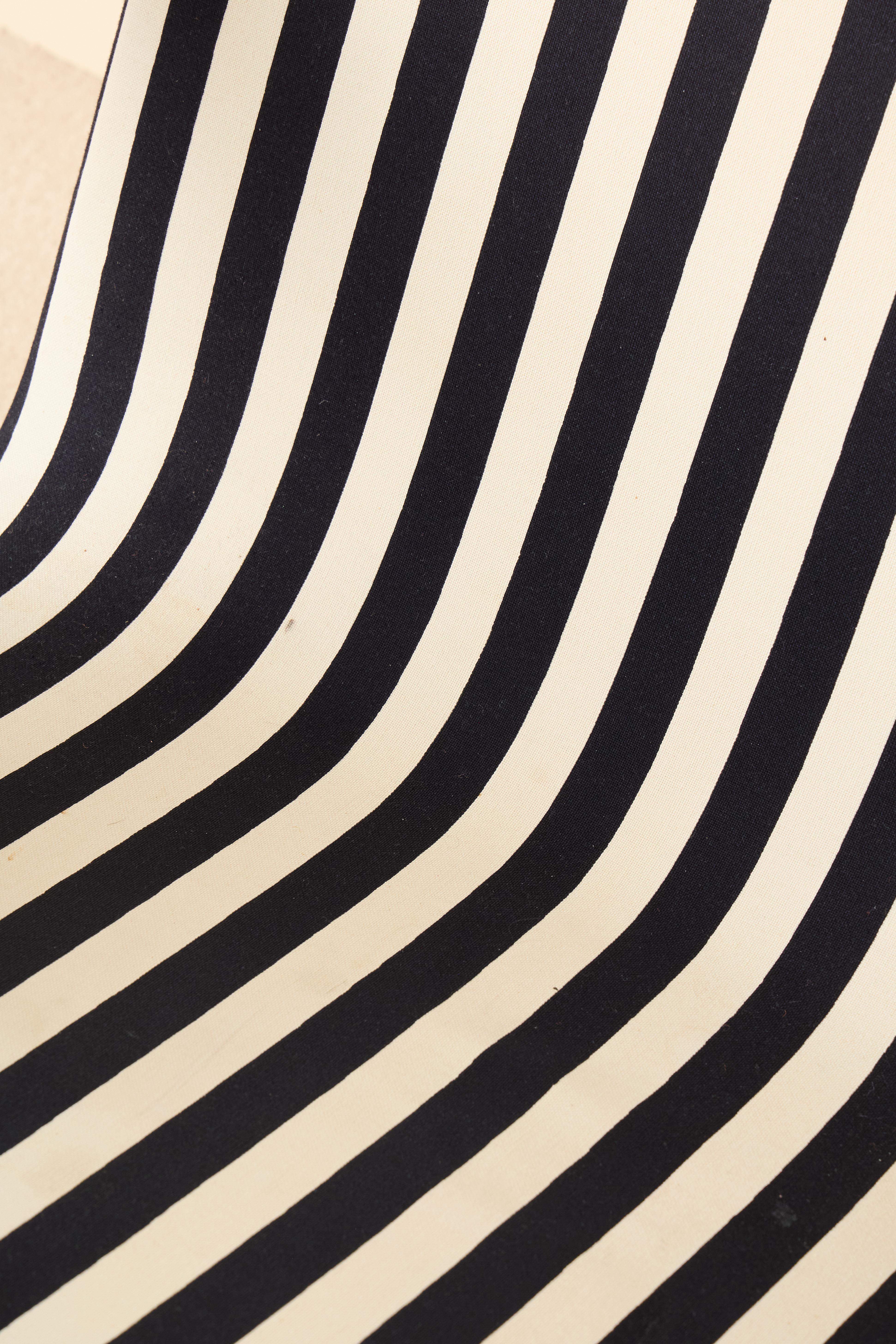 Fabric Armchair 004 by Antti & Vuokko Nurmesniemi, Finland, 1970s For Sale