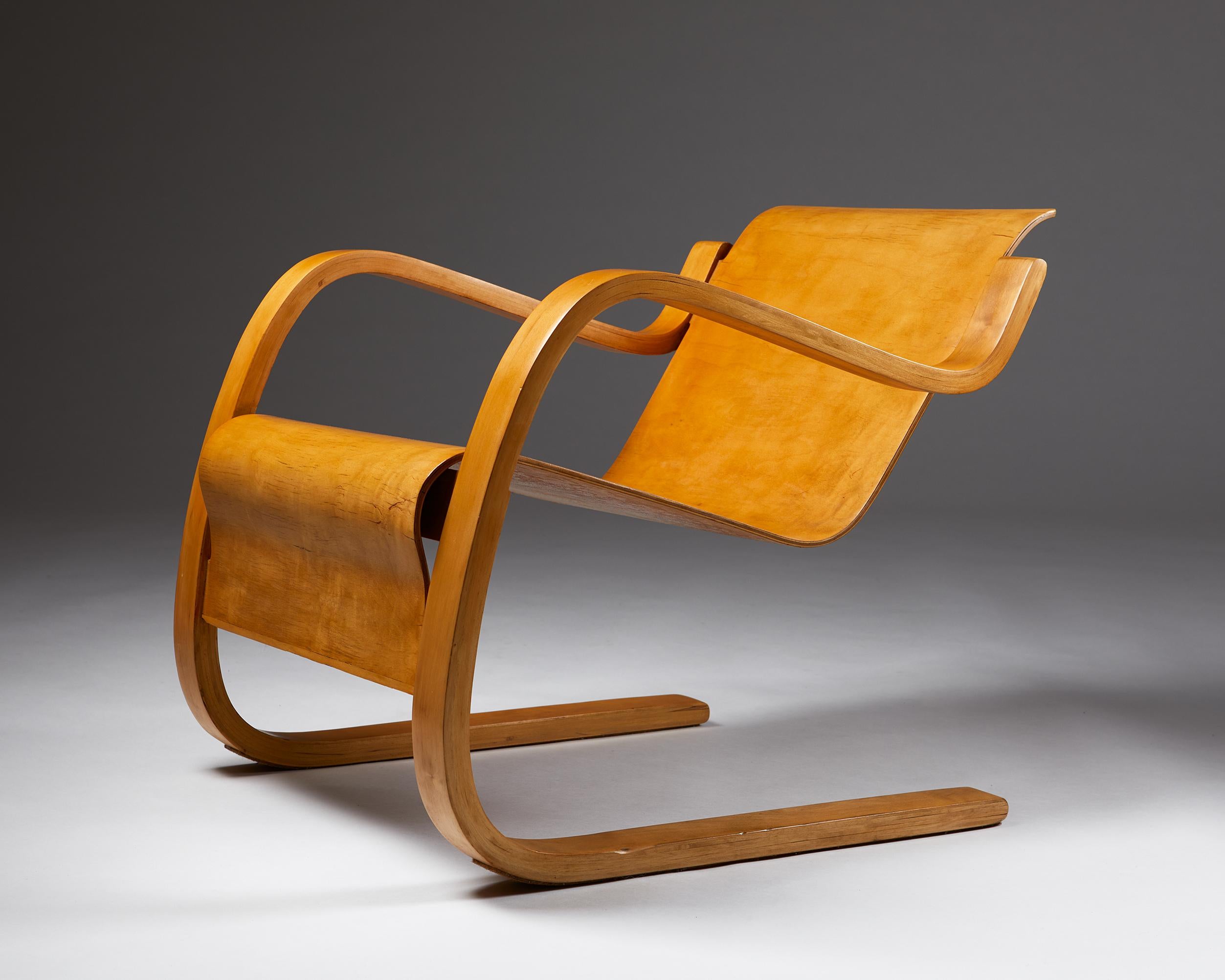 Armchair 42 “Little Paimio” Designed by Alvar Aalto, Finland, 1931 In Good Condition For Sale In Stockholm, SE