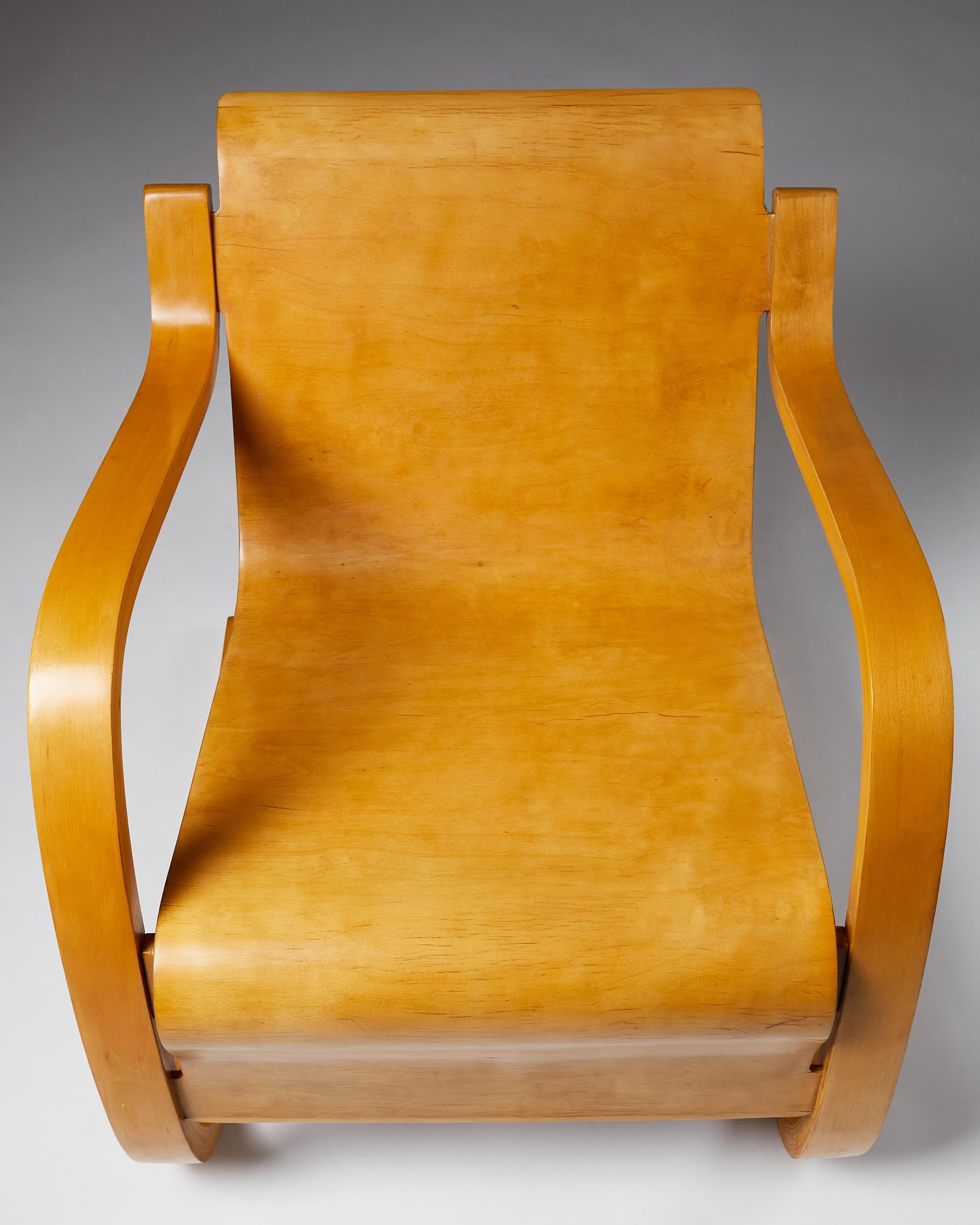 Mid-20th Century Armchair 42 “Little Paimio” Designed by Alvar Aalto, Finland, 1931 For Sale