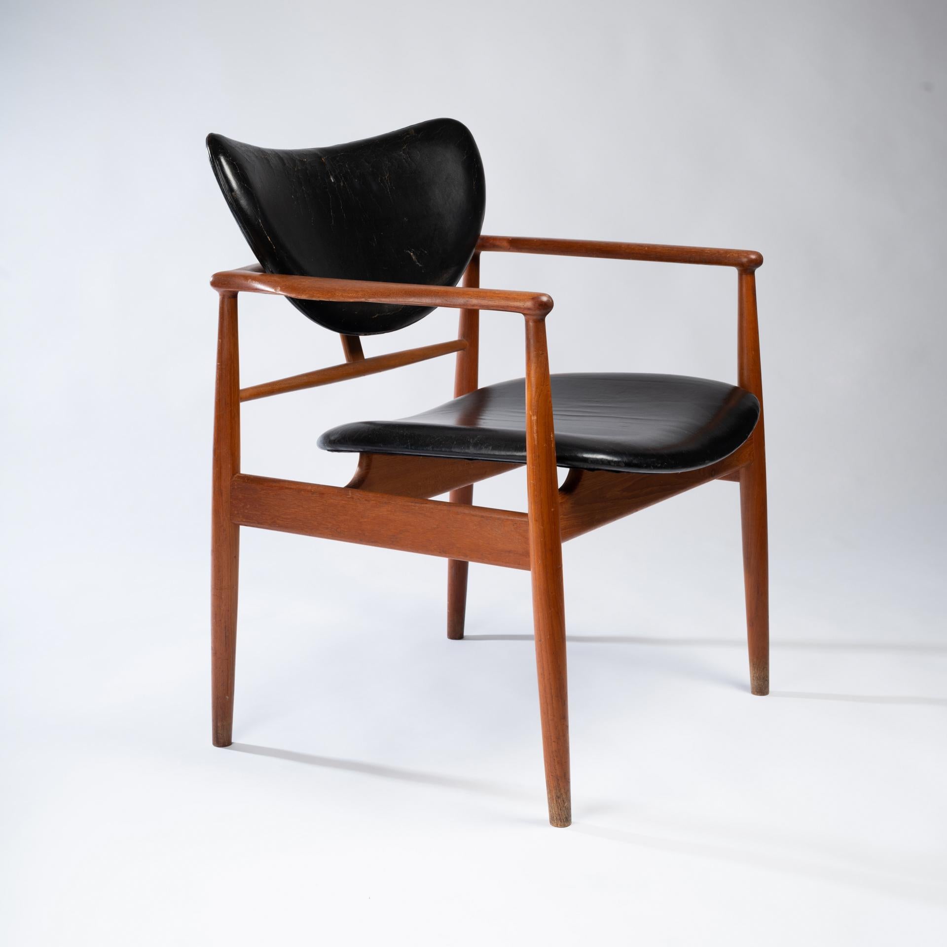 Danish Armchair 48 Designed by Finn Juhl and Fabricated by Niels Vodder For Sale