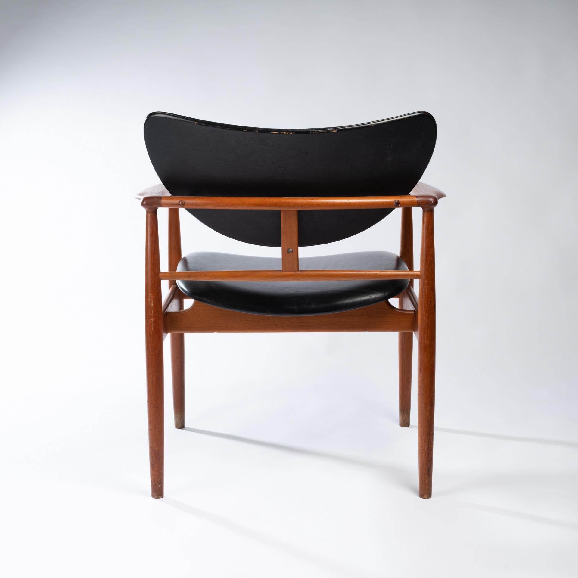 Mid-20th Century Armchair 48 Designed by Finn Juhl and Fabricated by Niels Vodder For Sale