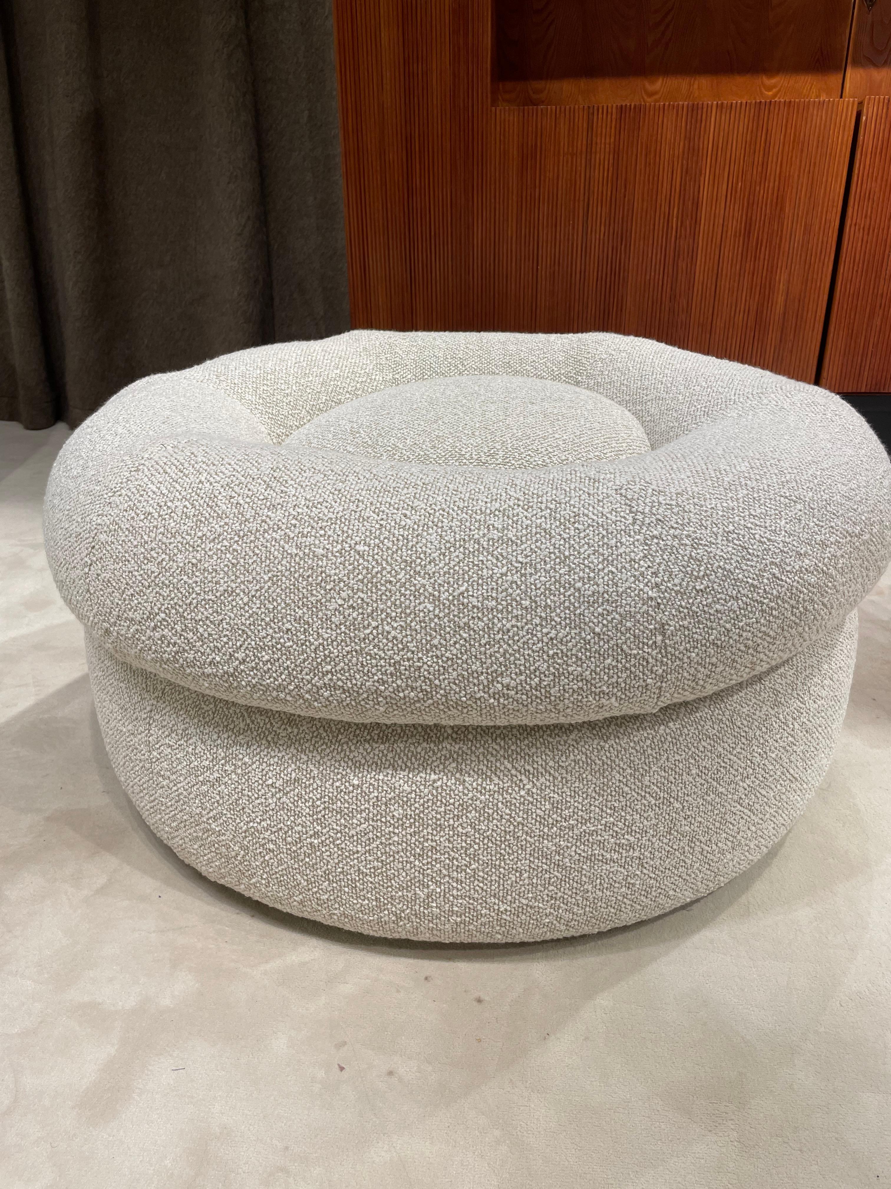 Ensemble fauteuil et pouf D'URBINO et LOMAZZI en vente 1