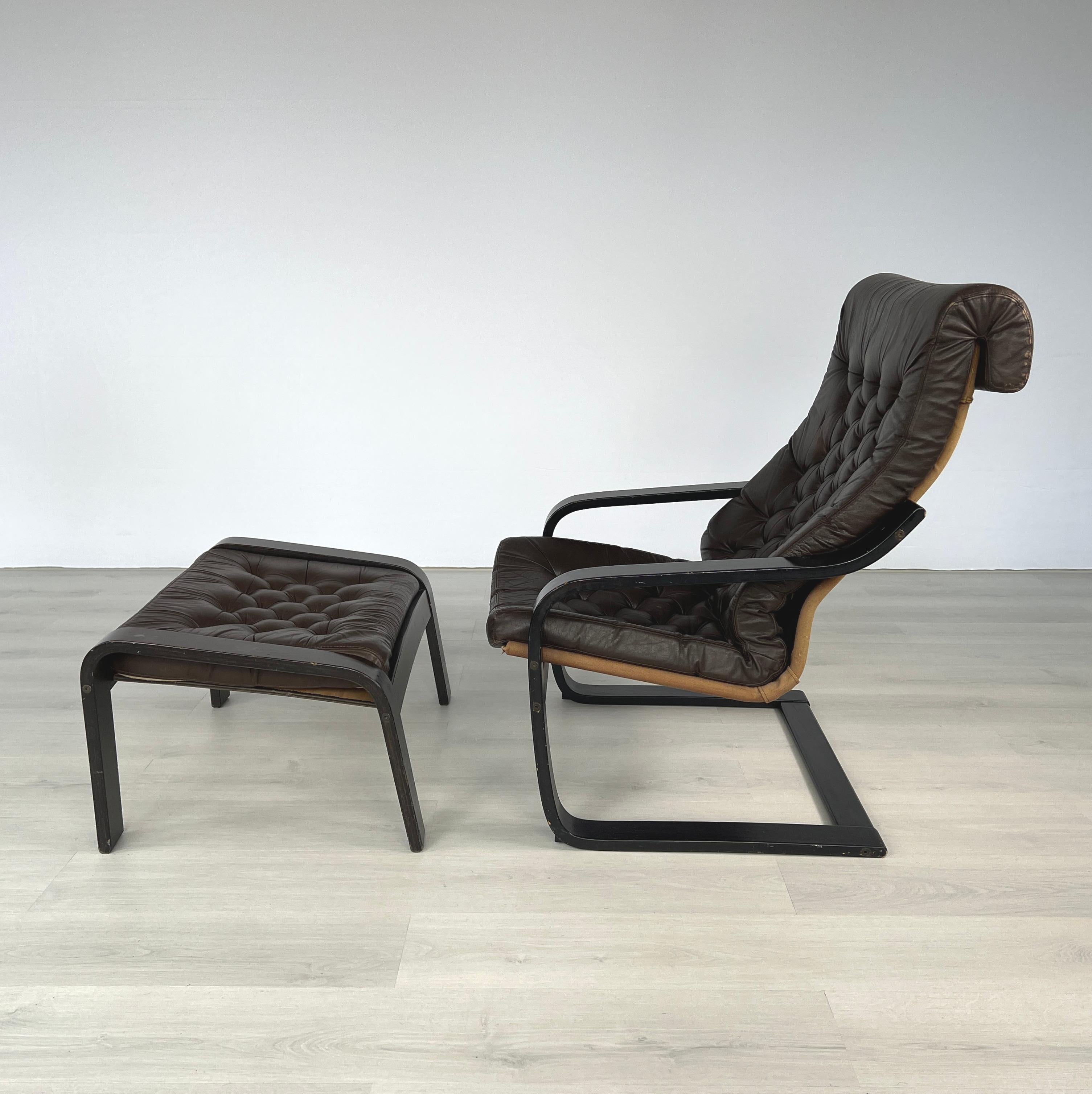 Mid-Century Modern Fauteuil et ottomane Poème de Noboru Nakamura en vente
