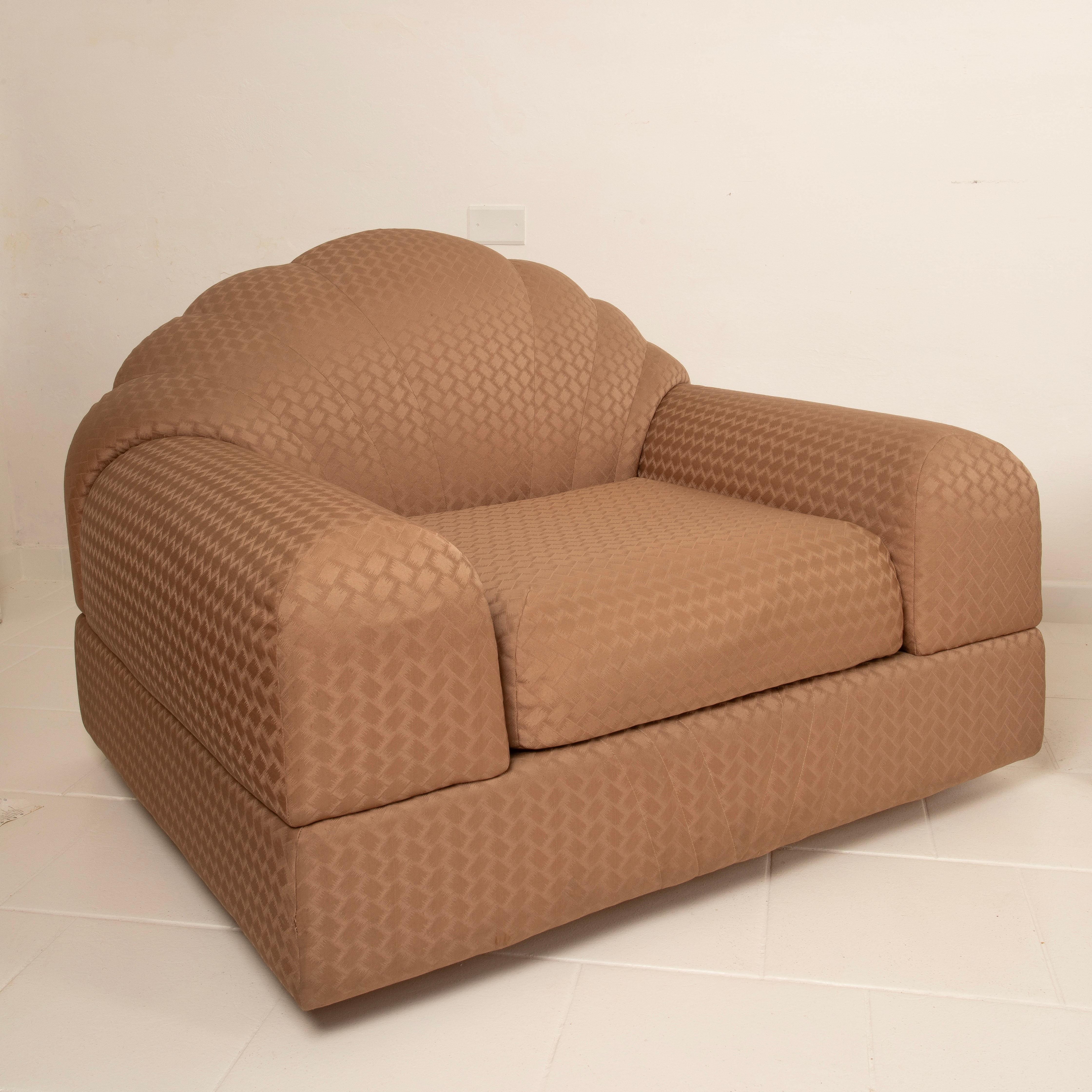 Sillón y sofá de Alain Delon para Maison Jansen en venta 12