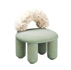 Sillón Arcy Crop de tapicería Kvadrat gris verdoso by Alter Ego Studio