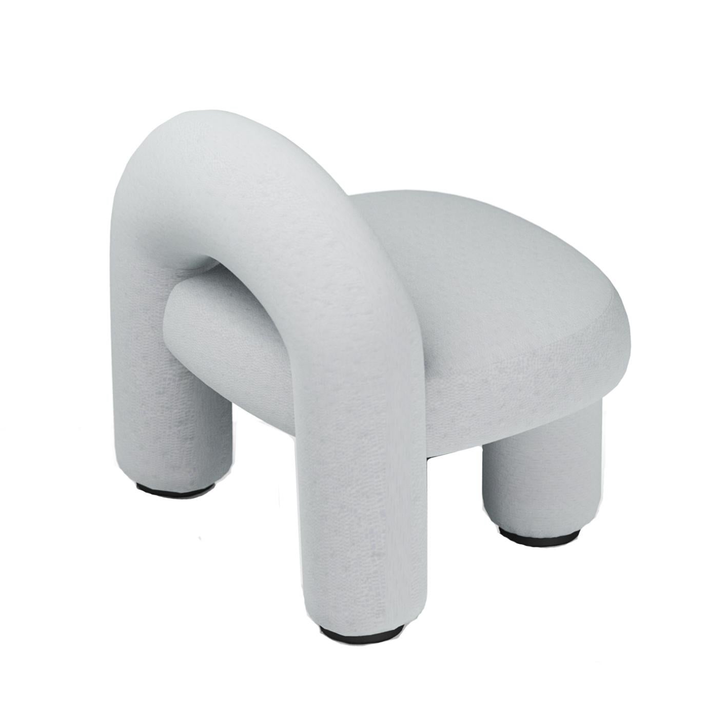 Sillón Arcy en tapicería Kvadrat azul claro by Alter Ego Studio en Nuevo estado para la venta en Castelo da Maia, 11