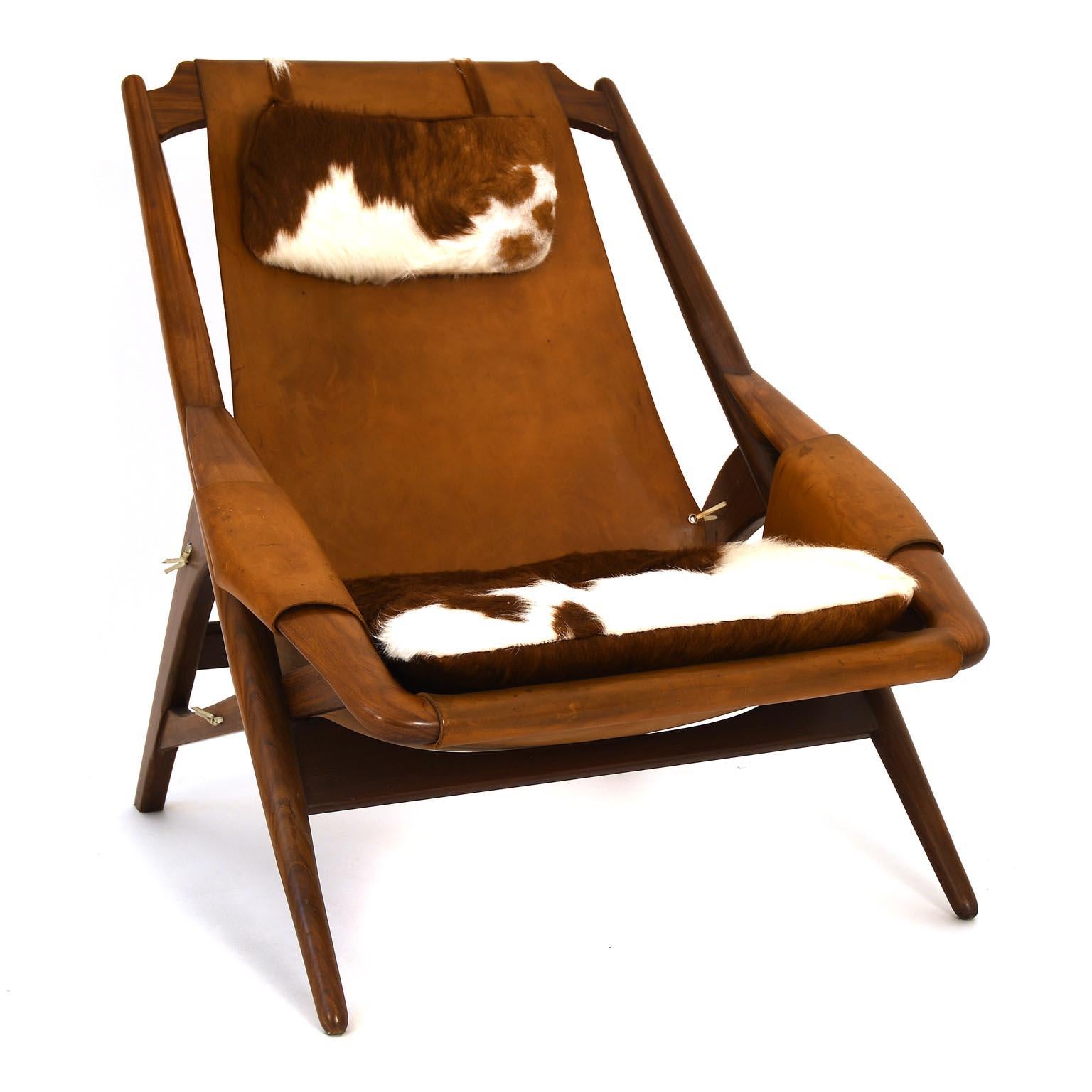 Mid-Century Modern Armchair Arne Tidemand-Ruud Made for ISA Bergamo Italy Teak and Leather
